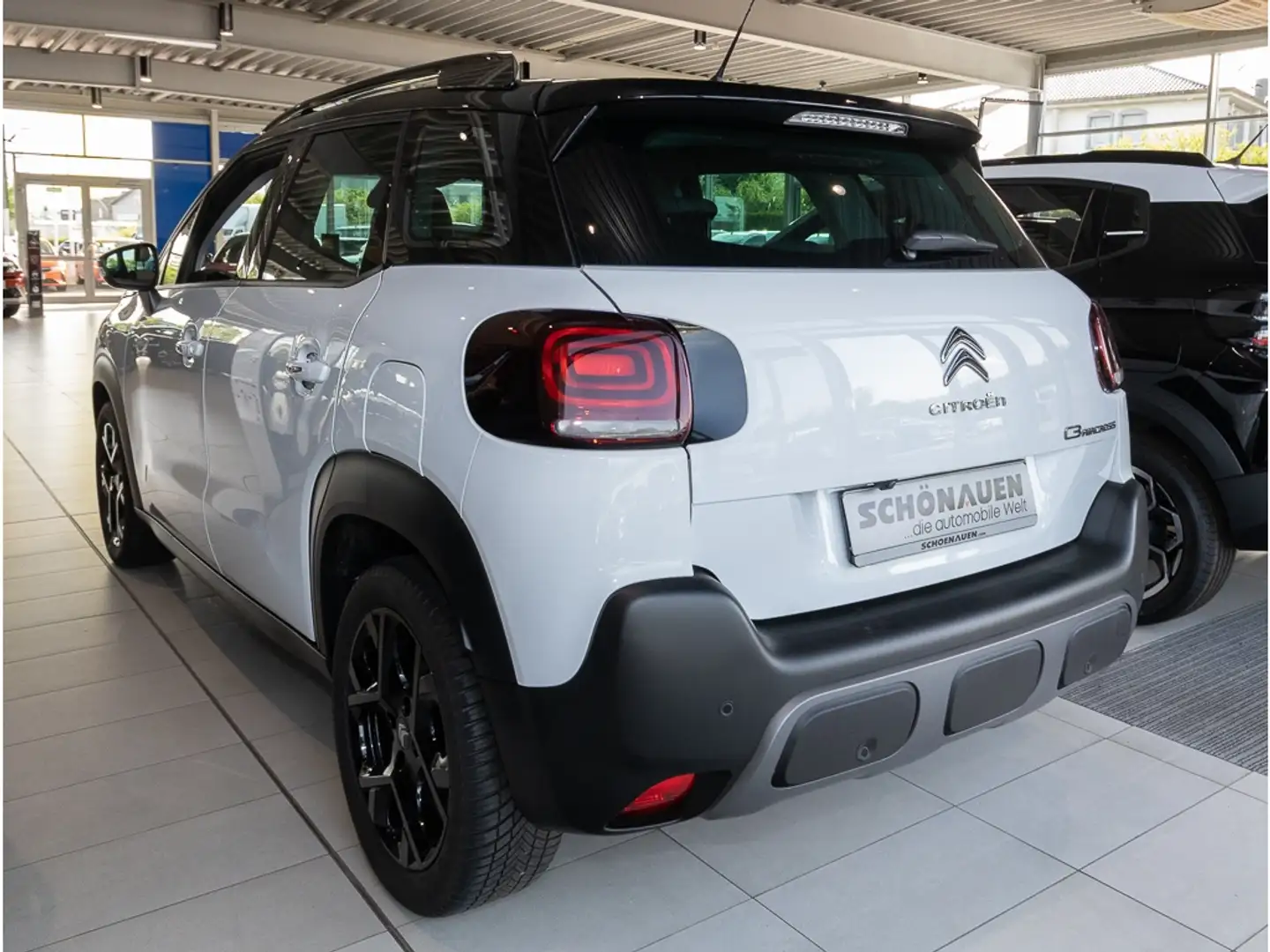 Citroen C3 Aircross Max 1.2 PureTech S&S +ALLW+HBA+ATM+ Bílá - 2