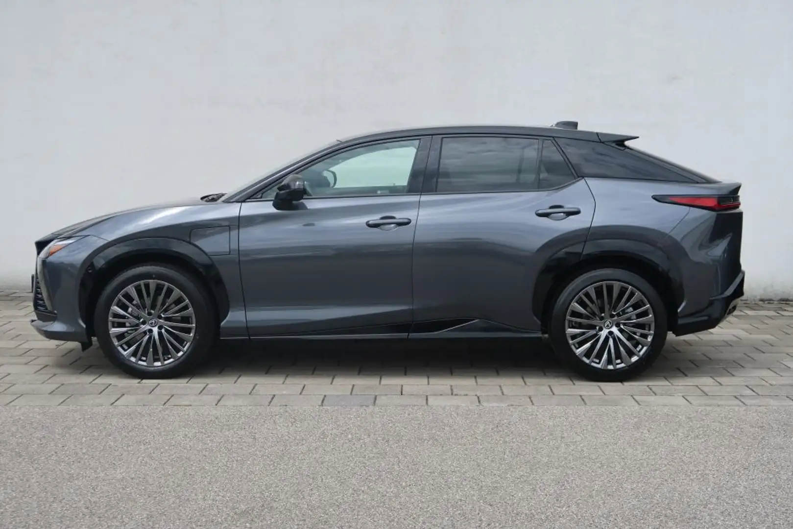 Lexus RZ 300e Executive Line + Panorama Glasdach Grey - 2