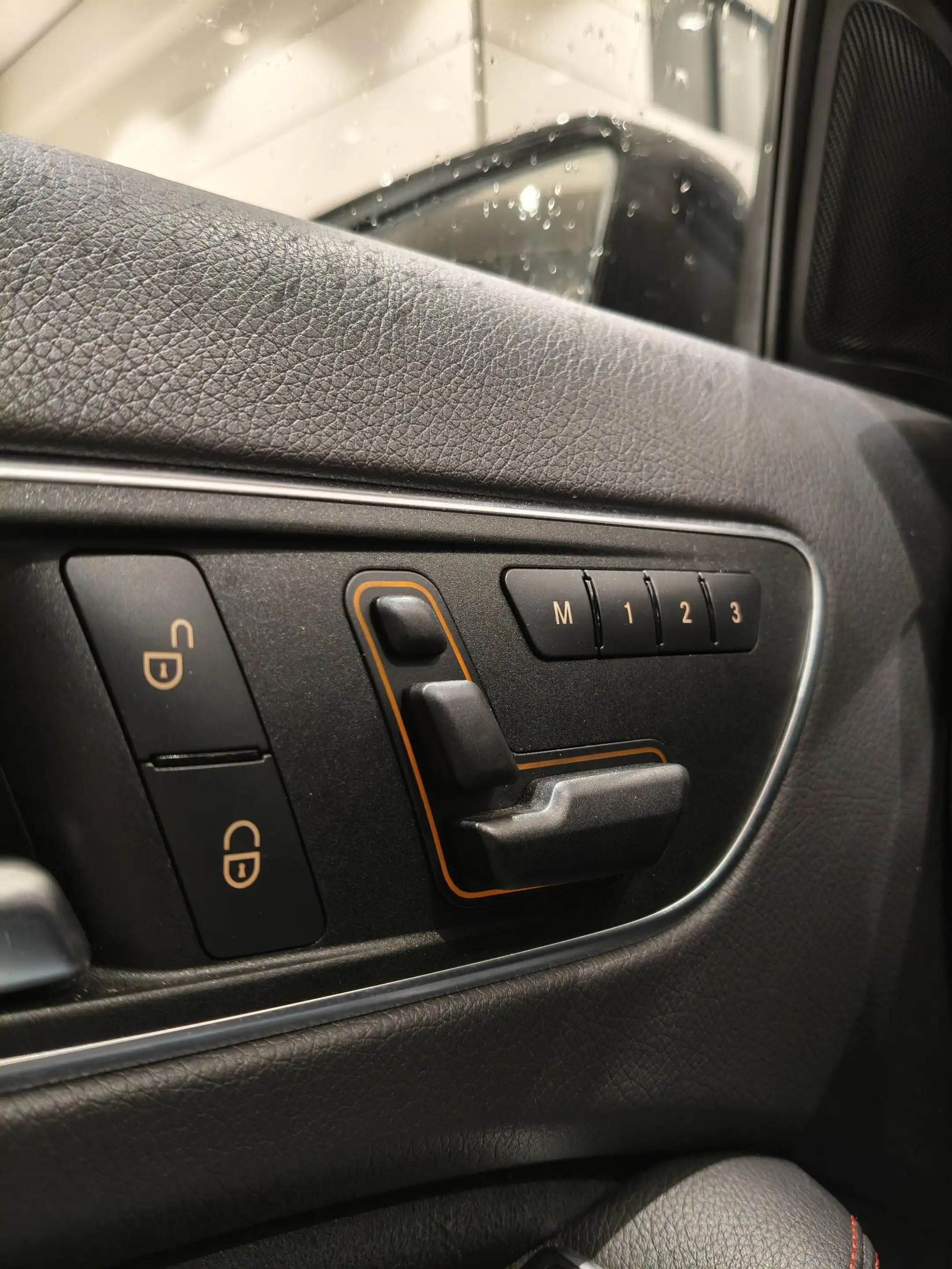 Mercedes-Benz A 45 AMG 4MATIC AMG Sportstoelen Preformance | Apple Carpl — photo 27