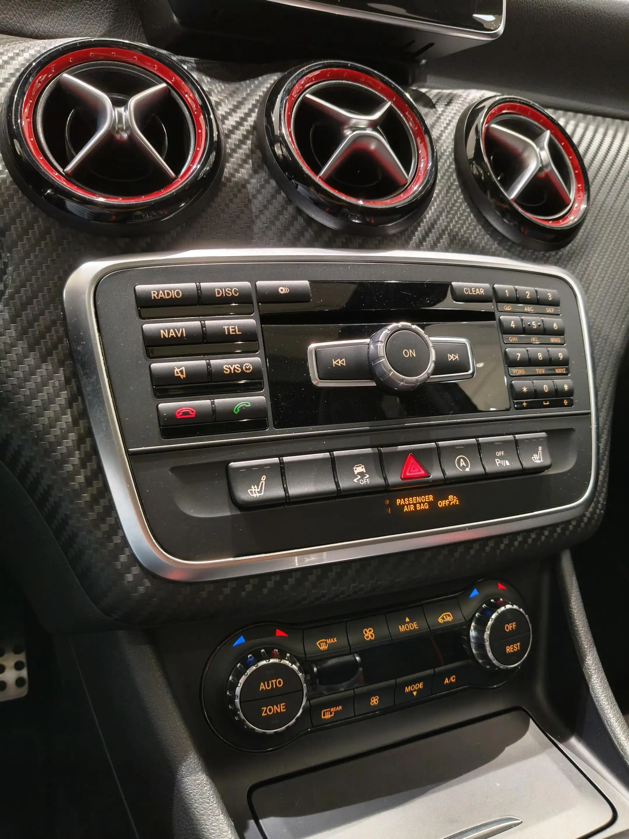 Mercedes-Benz A 45 AMG 4MATIC AMG Sportstoelen Preformance | Apple Carpl — photo 11