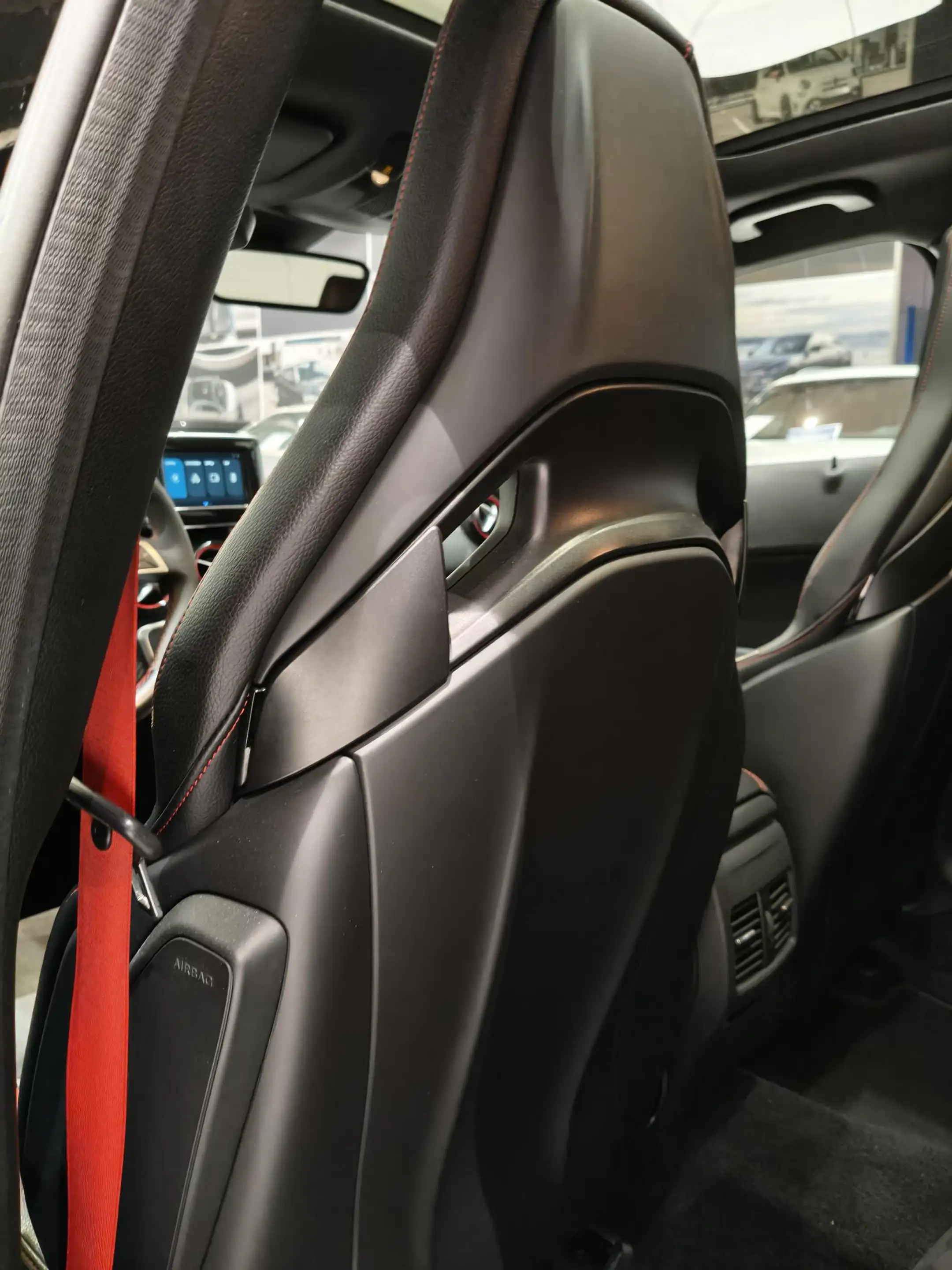 Mercedes-Benz A 45 AMG 4MATIC AMG Sportstoelen Preformance | Apple Carpl — photo 26