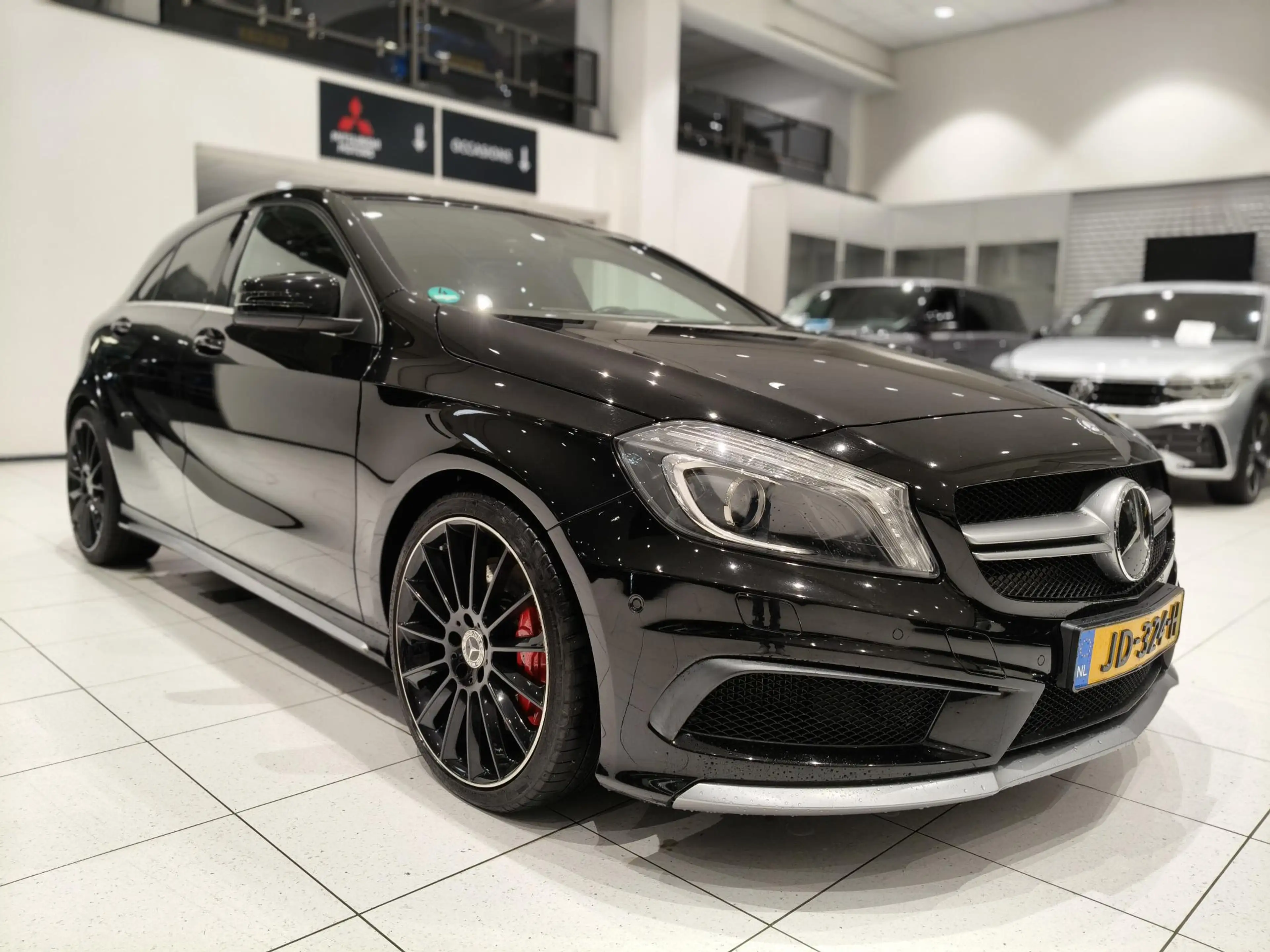 Mercedes-Benz A 45 AMG 4MATIC AMG Sportstoelen Preformance | Apple Carpl — photo 5