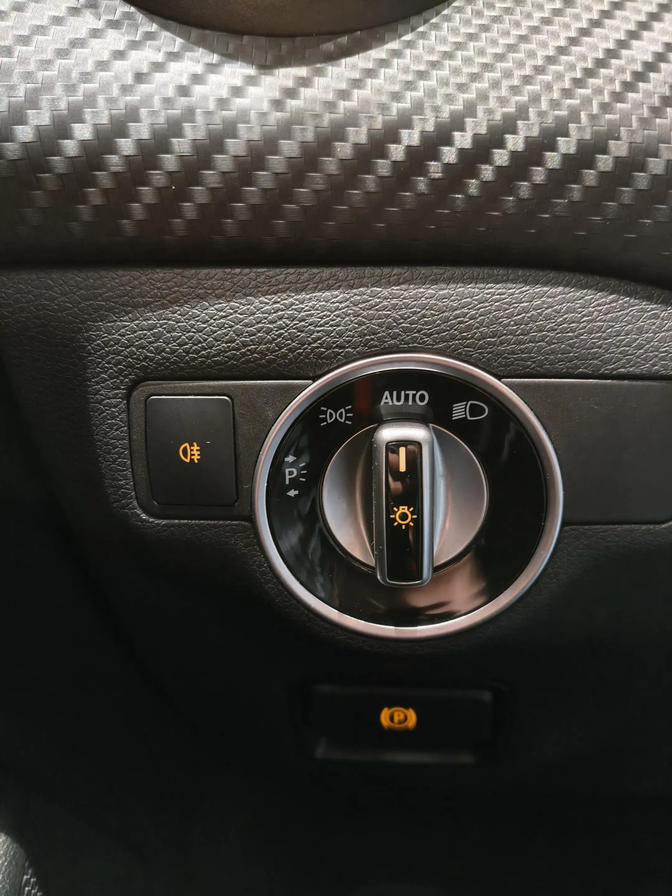 Mercedes-Benz A 45 AMG 4MATIC AMG Sportstoelen Preformance | Apple Carpl — photo 9