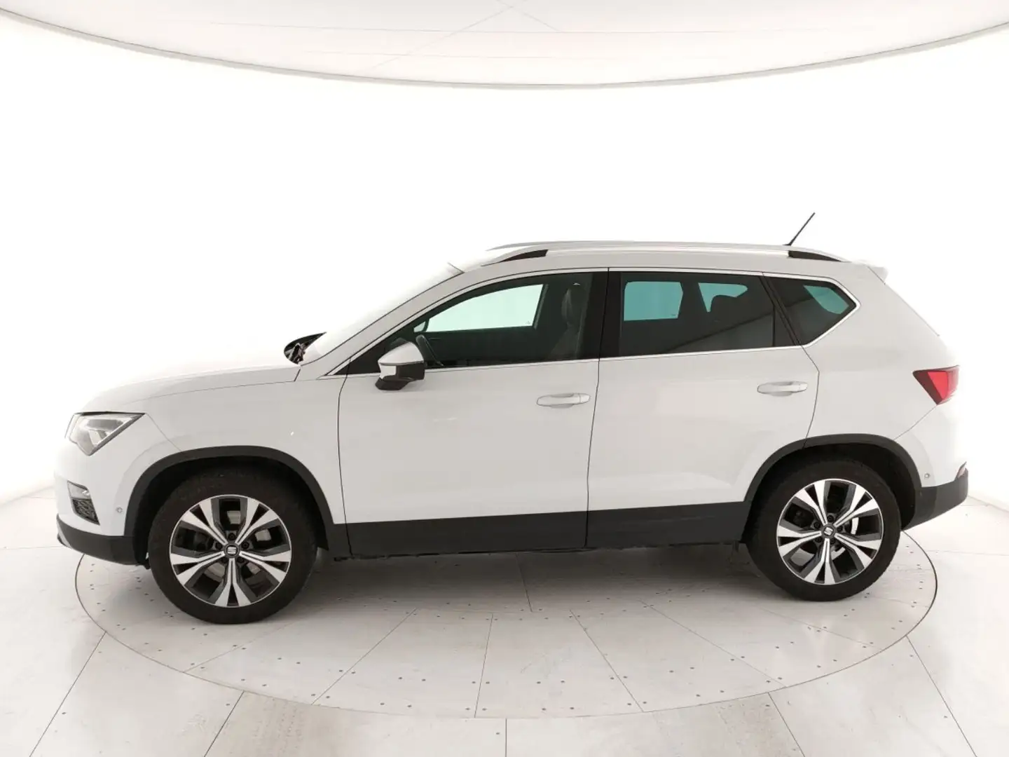SEAT Ateca 1.4 tsi Xcellence 4drive dsg Bianco - 2