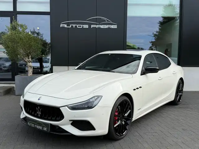 Maserati Ghibli 3.0 V6 BiTurbo GranSport Full option !!