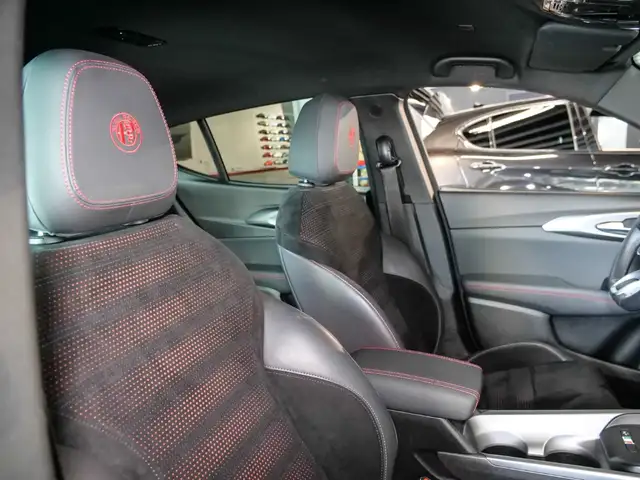 Alfa Romeo Tonale view 13