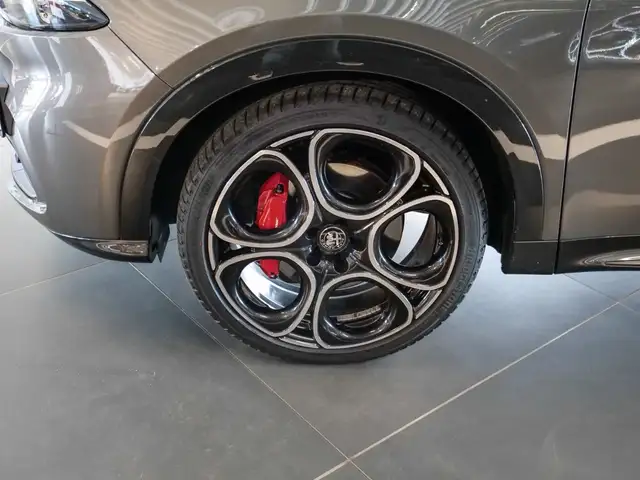 Alfa Romeo Tonale view 4