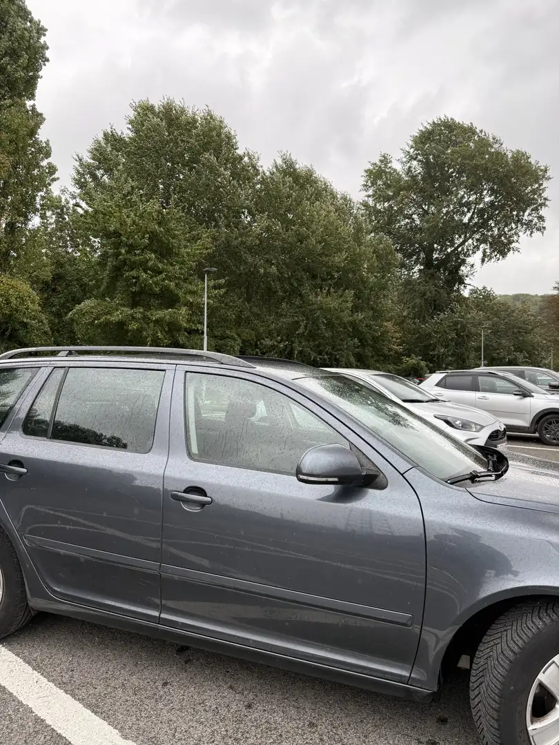 Skoda Octavia Combi 1.6 TDI DPF GreenLine - 2