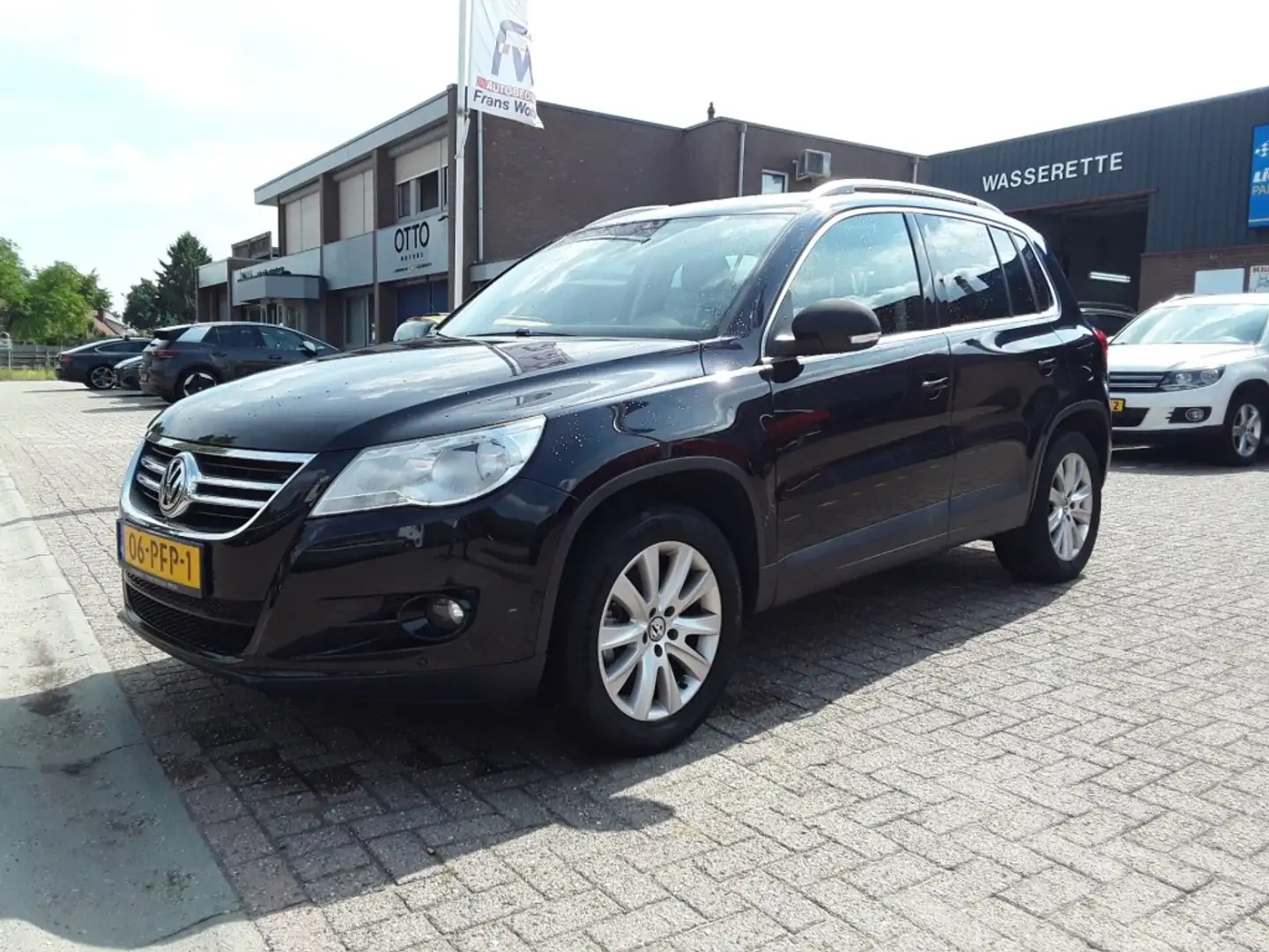 Volkswagen Tiguan 1.4 TSI SPORT&STYLE / 150 PK Noir - 1