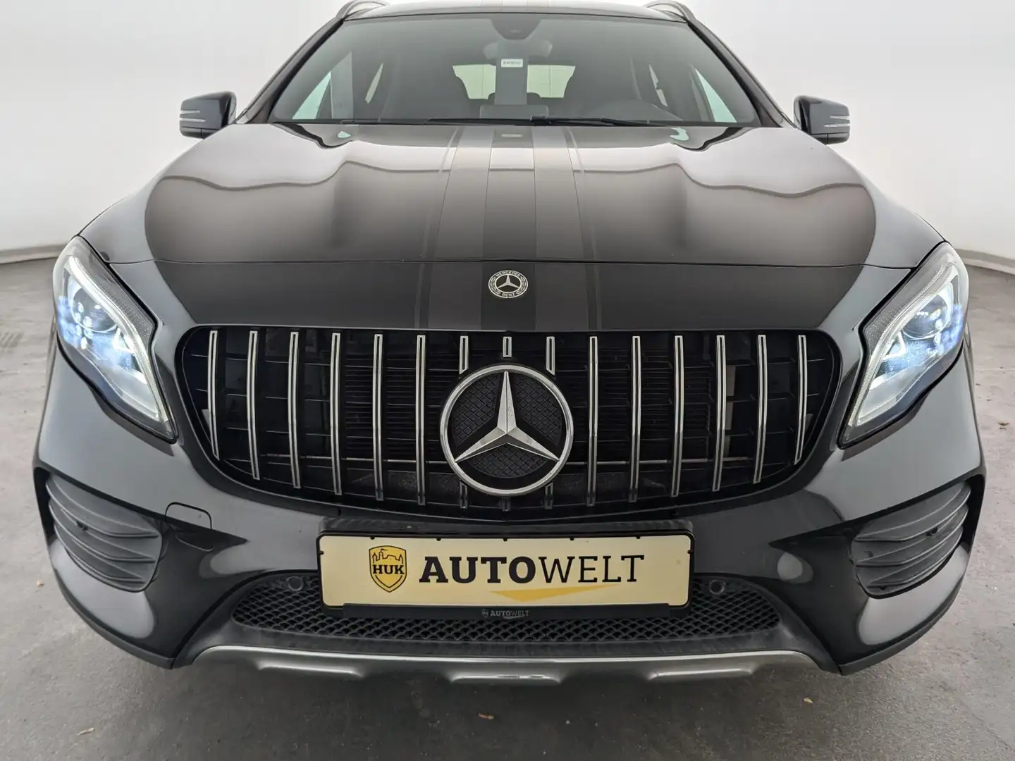 Mercedes-Benz GLA 200 GLA 200 AMG Line LED+NAVI+PDC+SHZ+TEMP+ Klima/BC Noir - 2