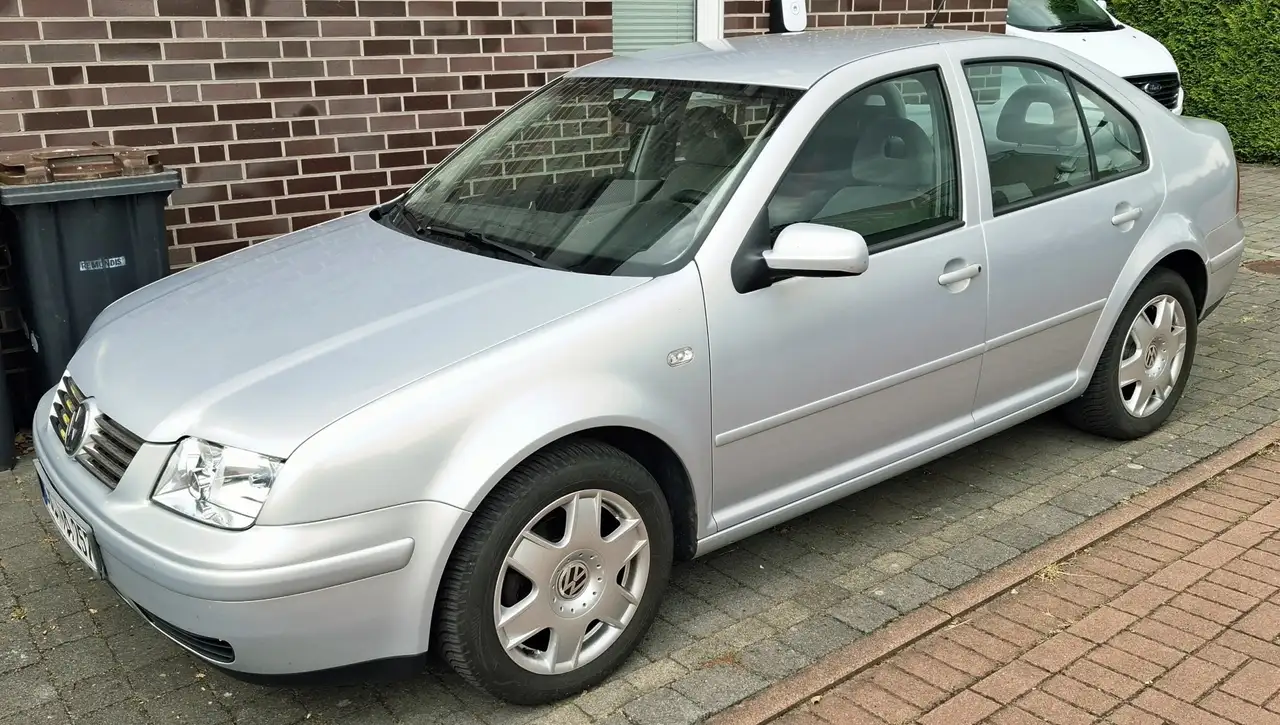 Volkswagen Bora 1.6, foto 2