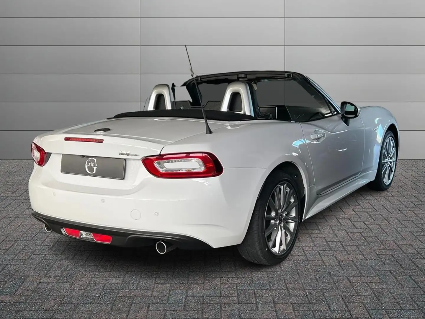 Fiat 124 Spider 1.4 m-air Lusso Weiß - 2