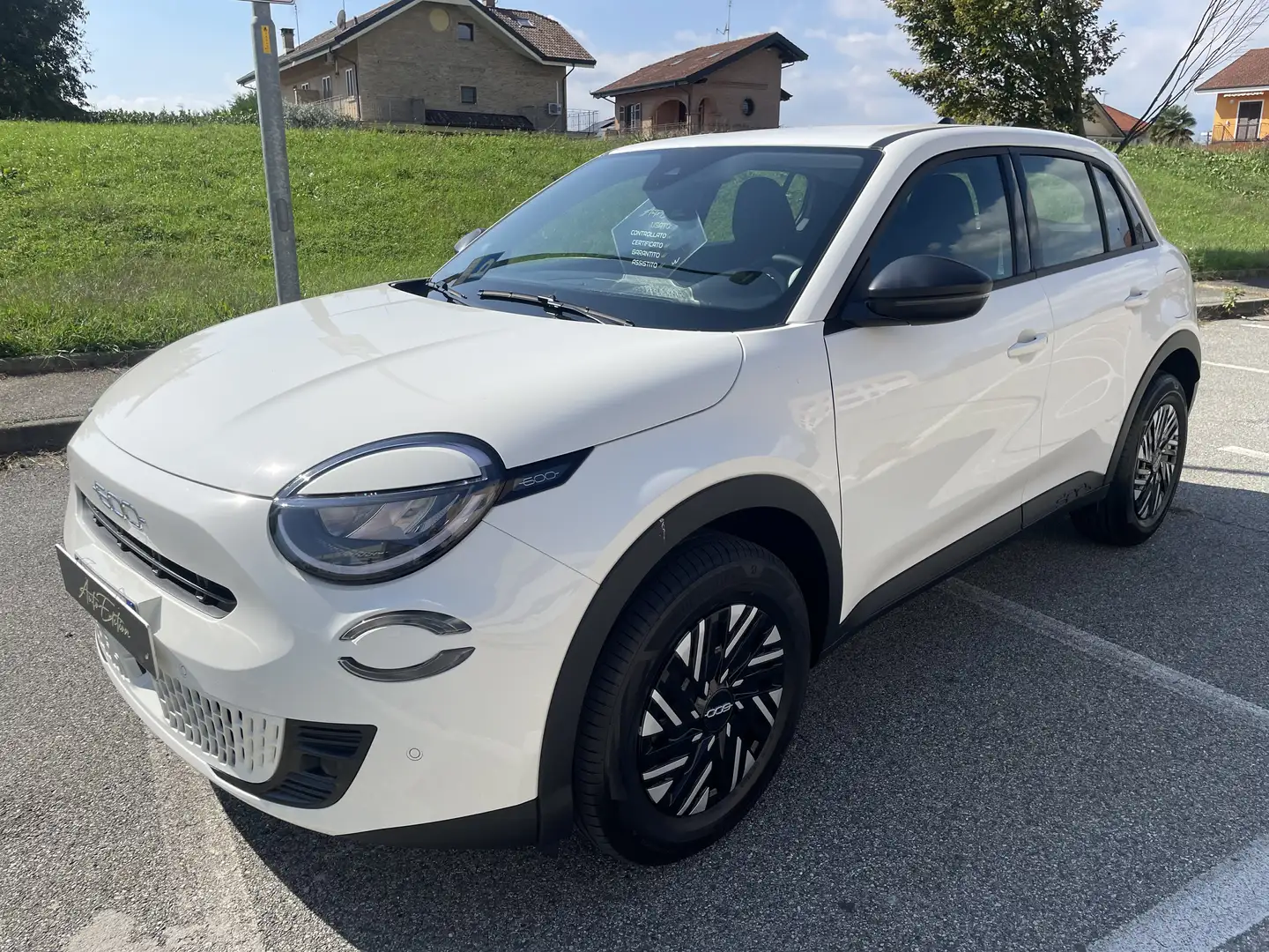 Fiat 600 600  2025 1.2 hybrid  110cv auto Blanc - 1