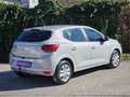 Dacia Sandero // 1.HAND / NAVI / PARKSENSOREN / AHK / WENIG KM / Grau - thumbnail 6