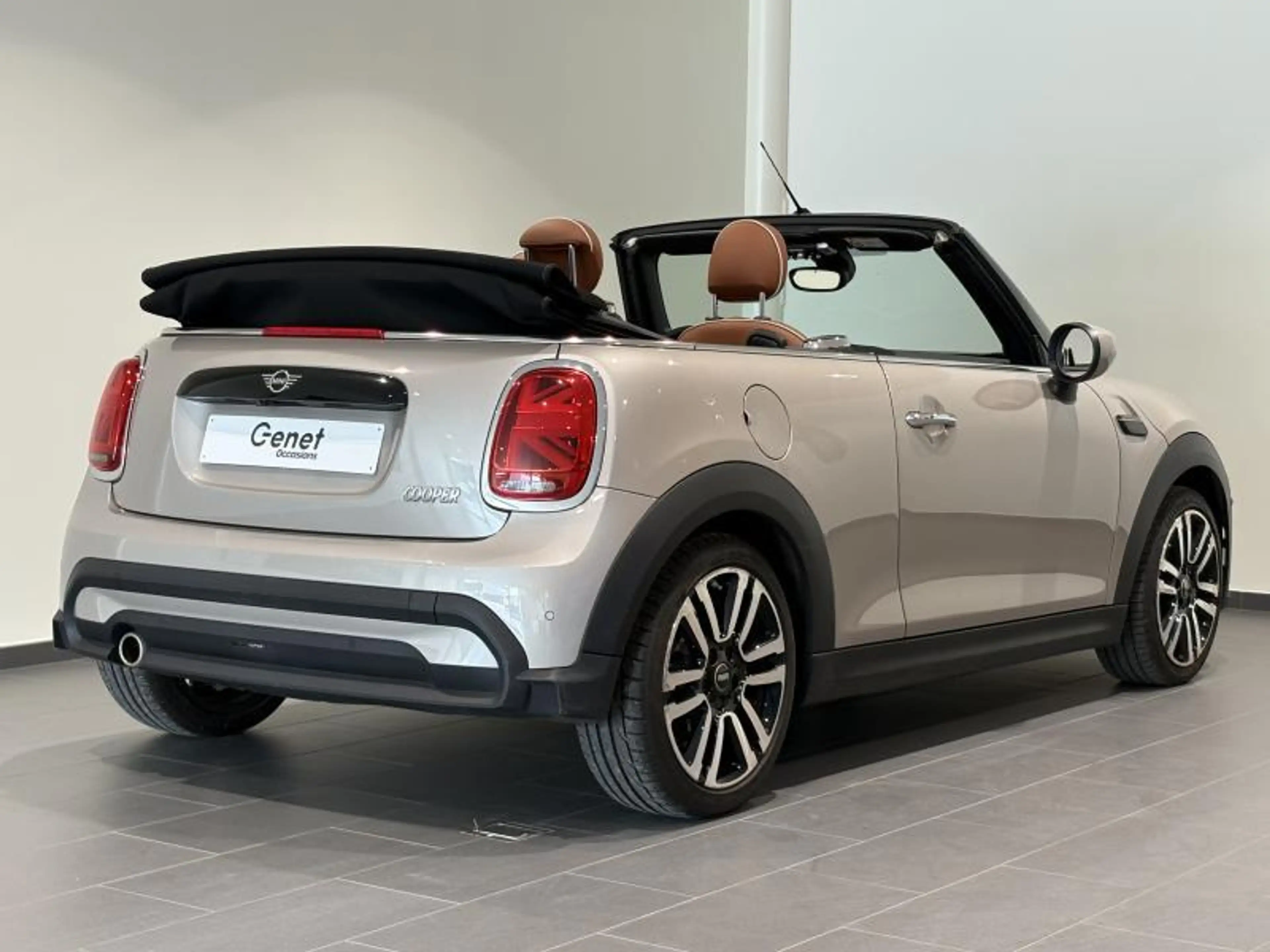 MINI Cooper Cabrio Mini Cooper Cabrio — photo 6