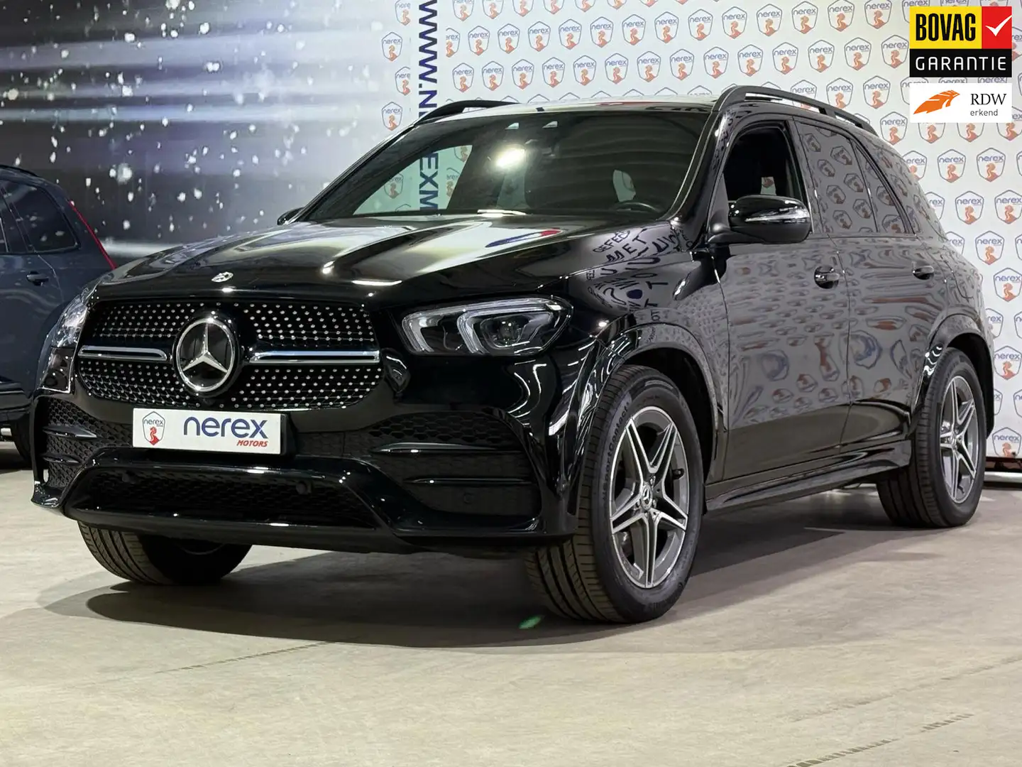 Mercedes-Benz GLE 350 e 4MATIC Premium Plus AMG | Pano | ACC | Camera | Zwart - 1