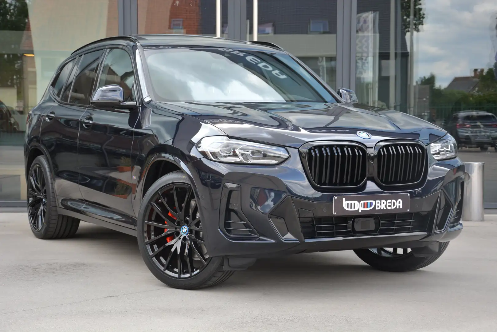BMW X3 xDrive30e M-Sport/ACC/PANO/HUD/LED/Camera/21" Чёрный - 1