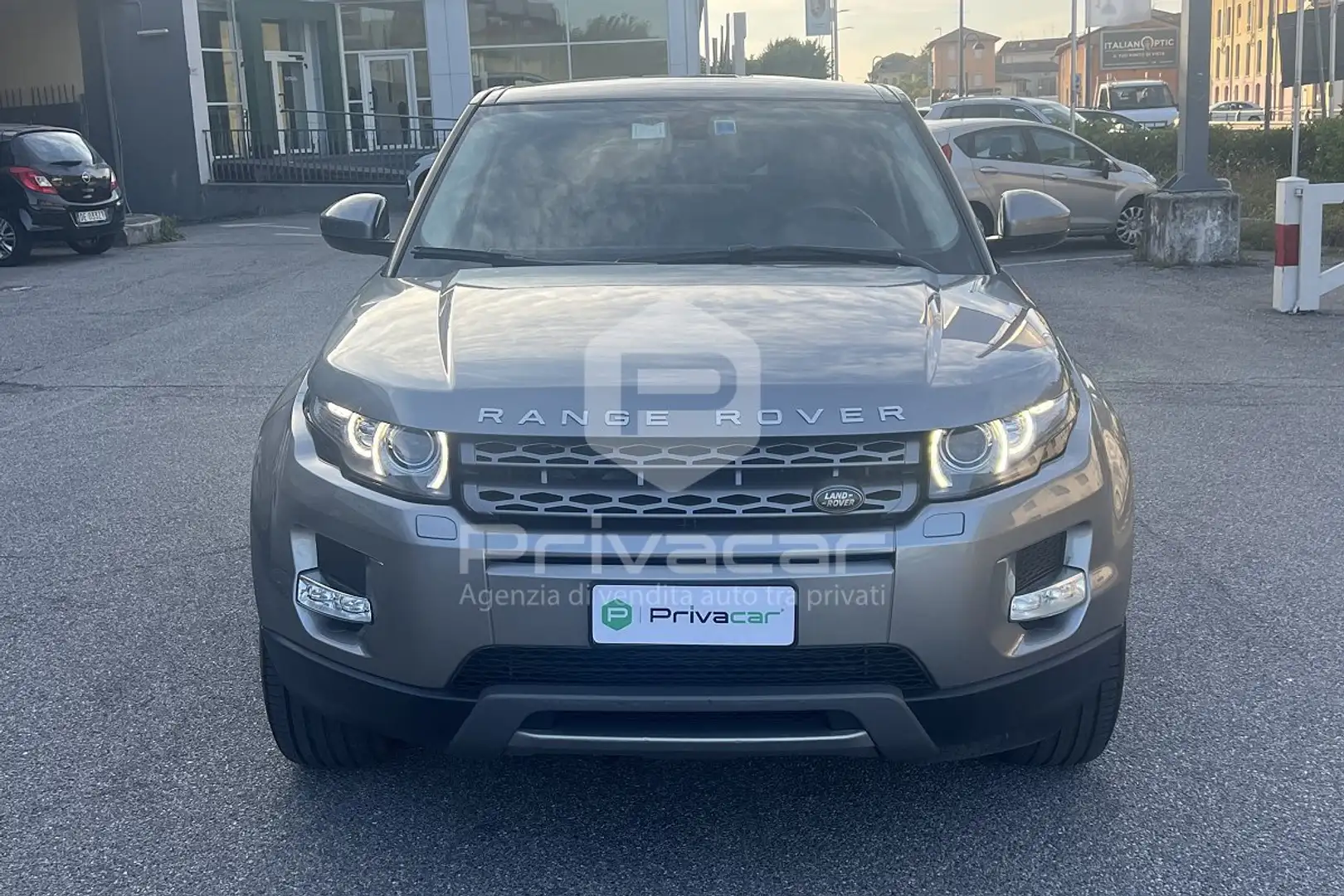 Land Rover Range Rover Evoque Range Rover Evoque 2.2 Sd4 5p. Pure Tech Pack Argent - 2