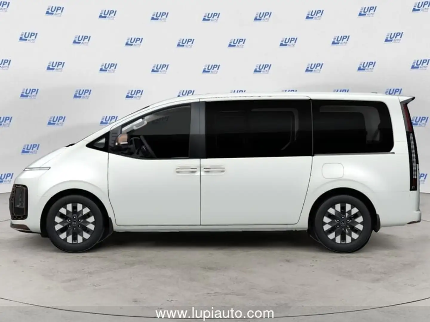 Hyundai STARIA 1.6 HEV AT 2WD 7 posti Luxury Bianco - 2