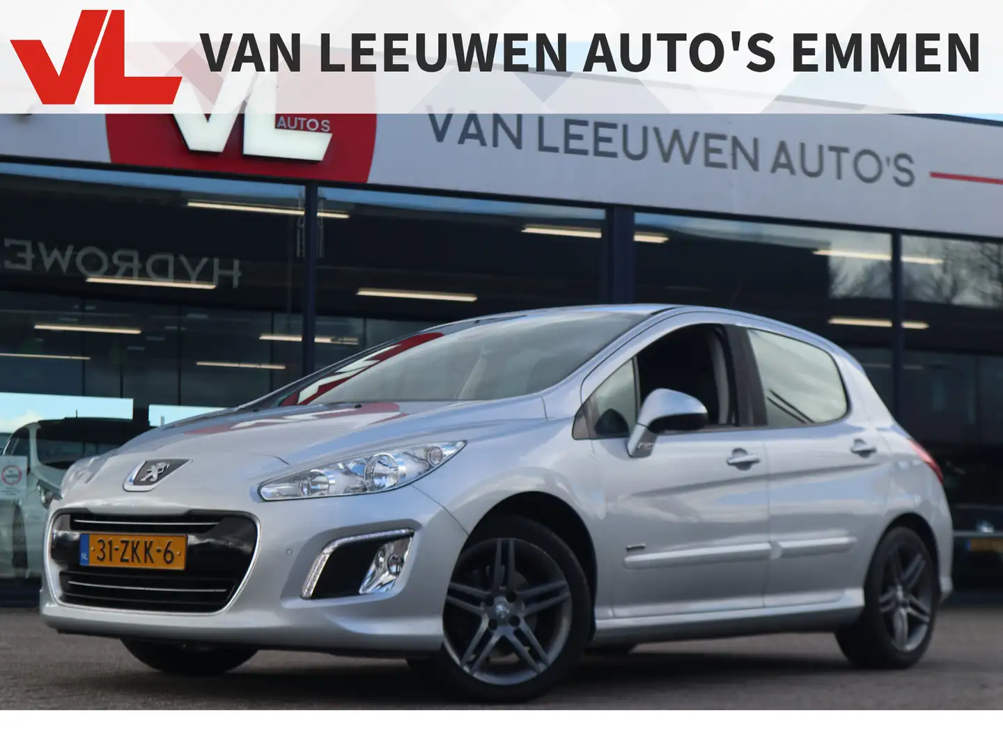 Peugeot 308 1.6 THP Sportium | Navi | Cruise | Trekhaak Grijs - 1