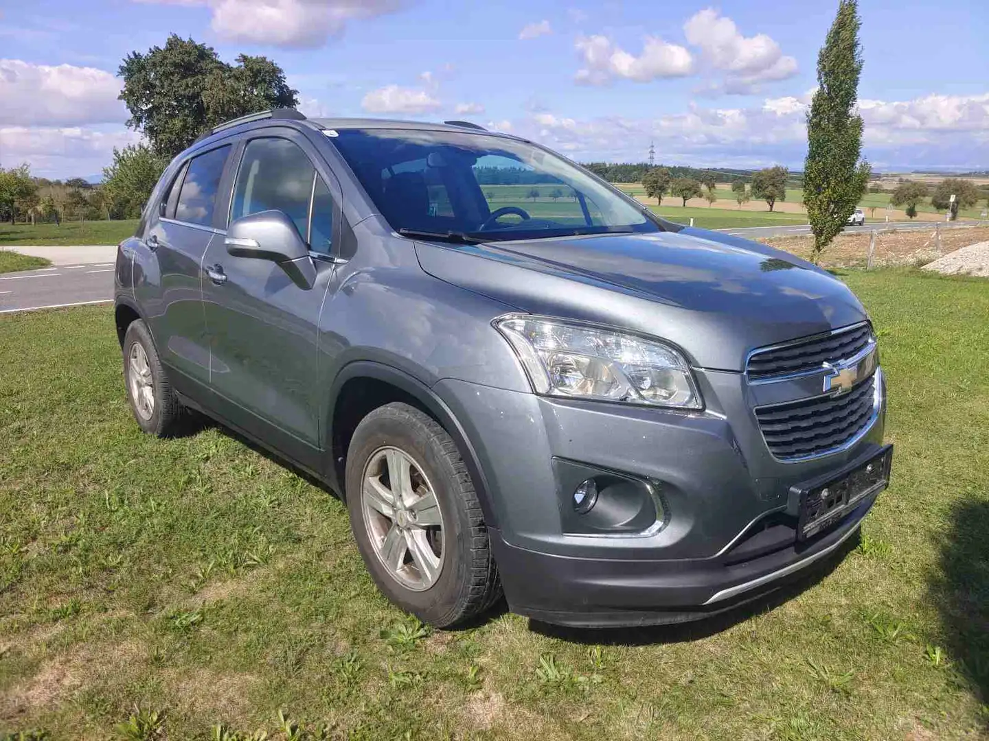 Chevrolet Trax 4x4 LT Grau - 1