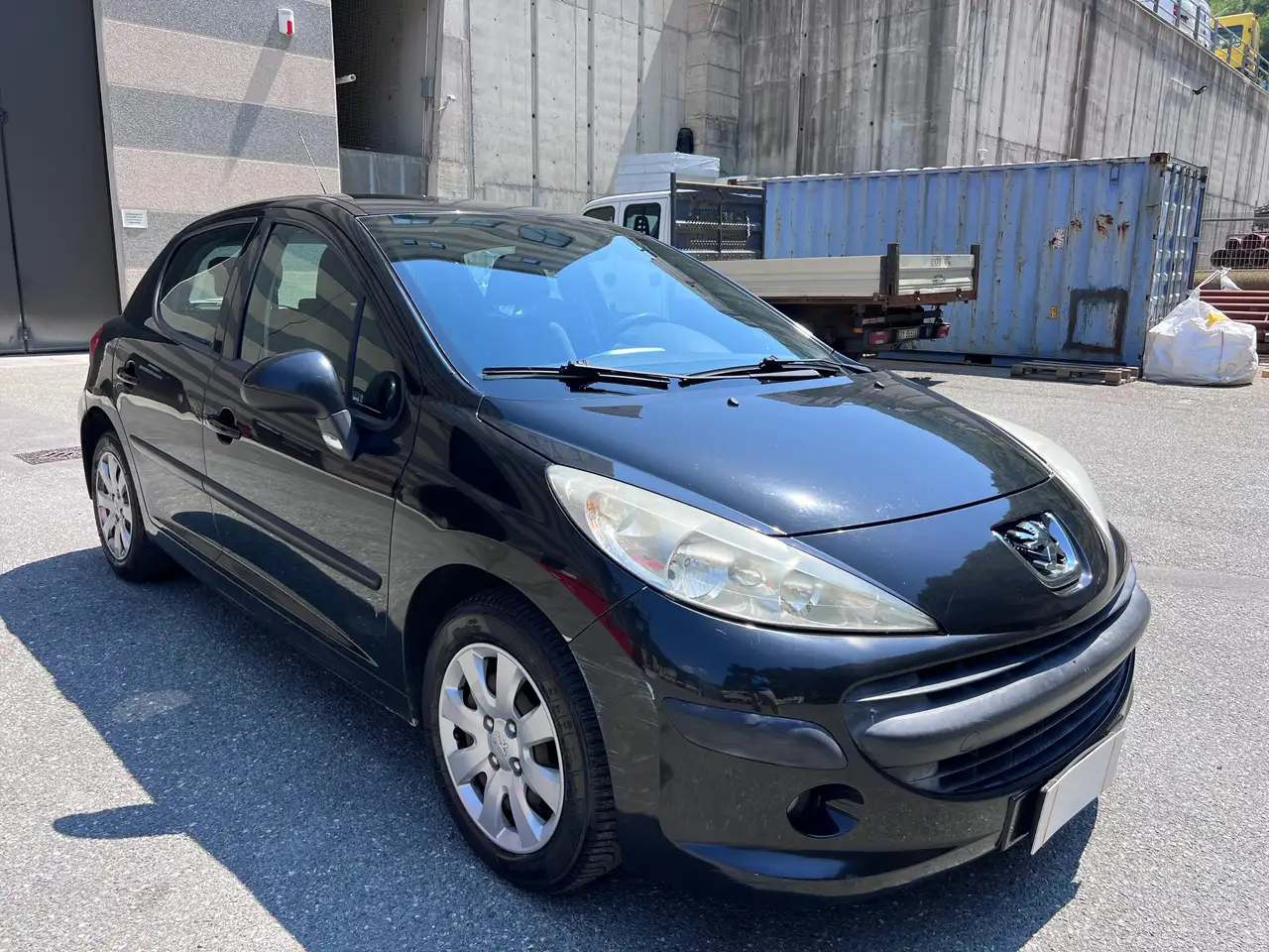 Peugeot 207