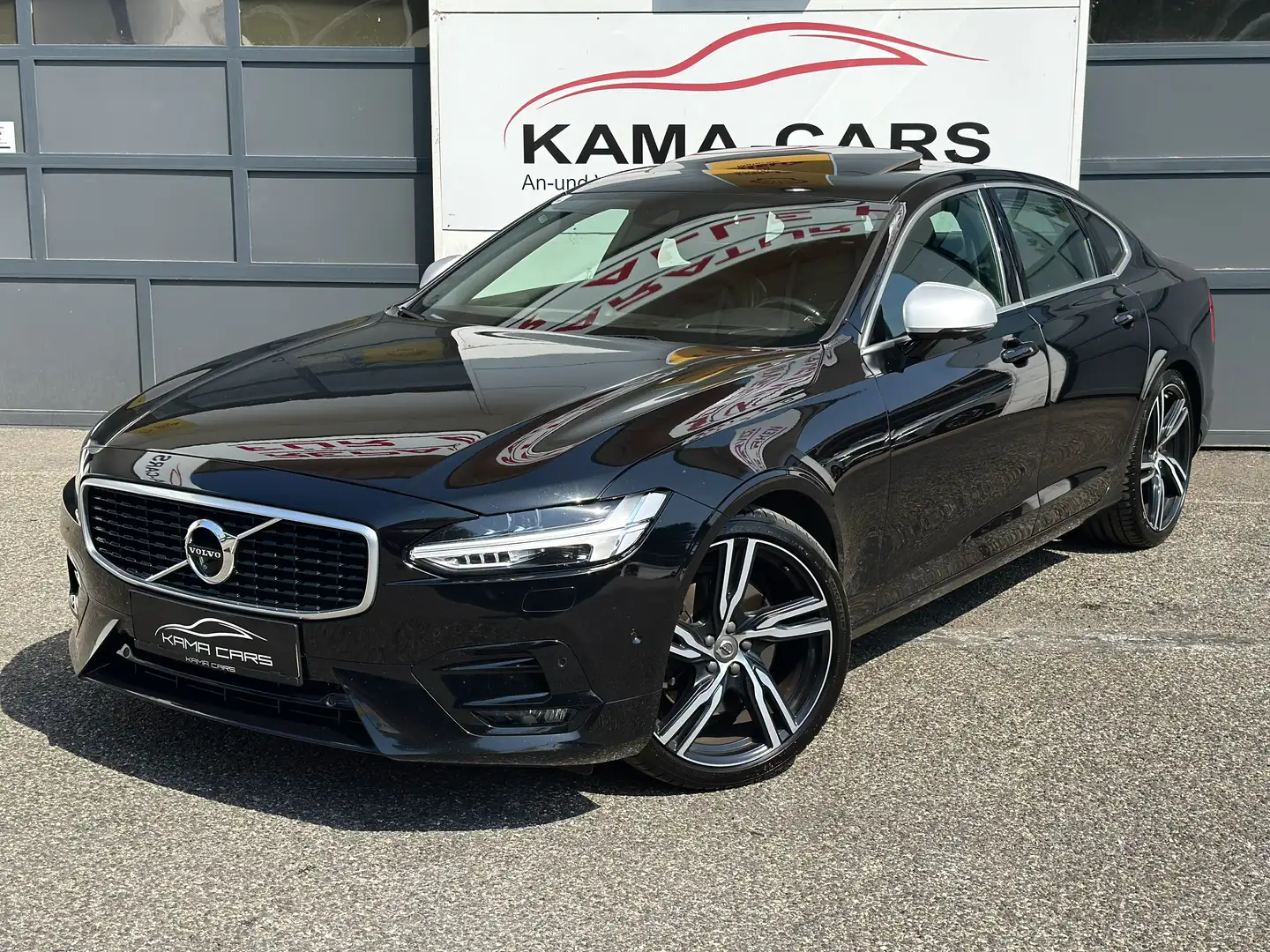 Volvo S90 D5 AWD R-Design Geartronic Schwarz - 1