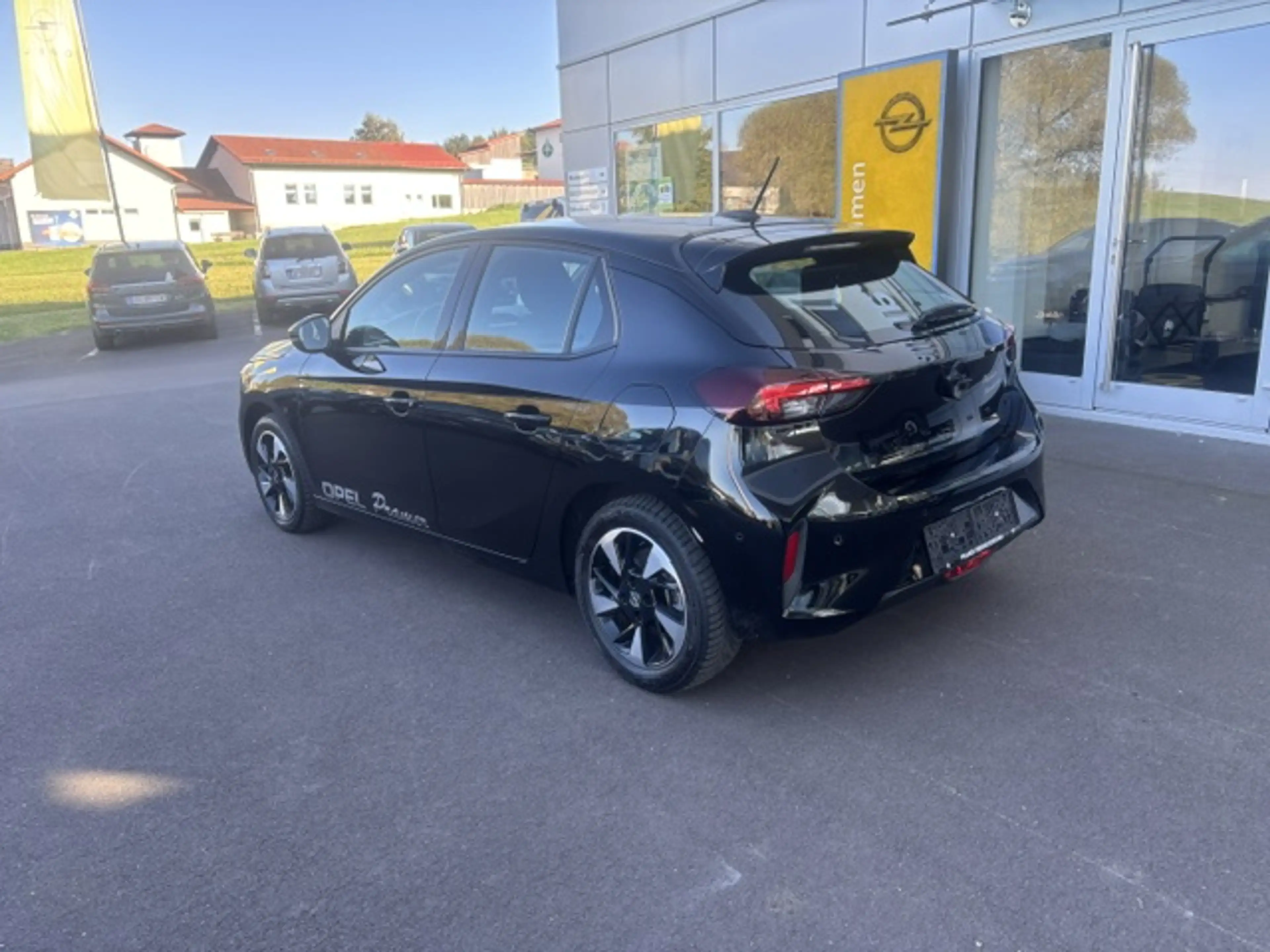 Opel Corsa-e e GS **Sitzheizung, Lenkradheizung, Keyless Open&Start** — photo 13