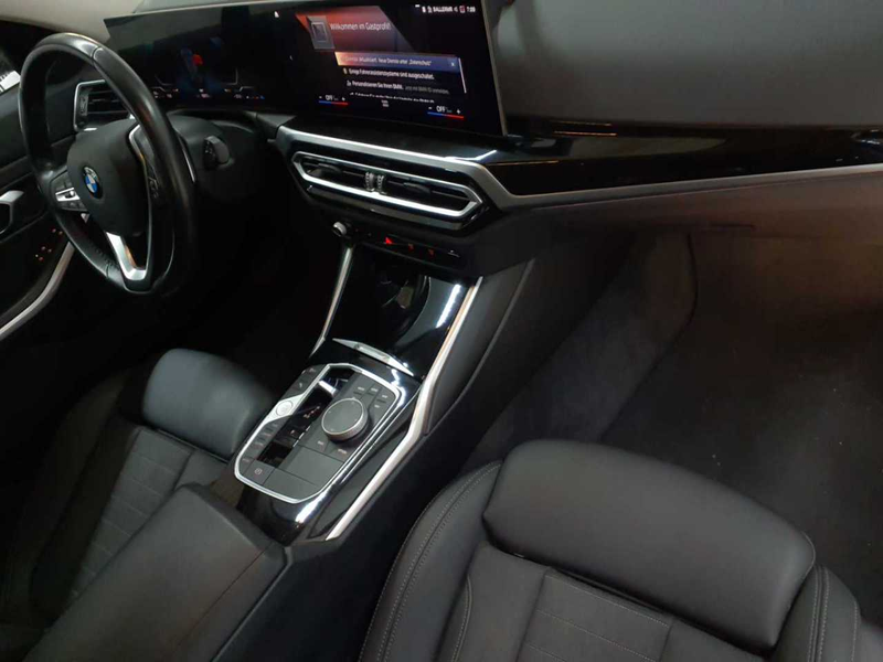 BMW 318 318d Touring Aut. Navi AHK LED SHZ — photo 9