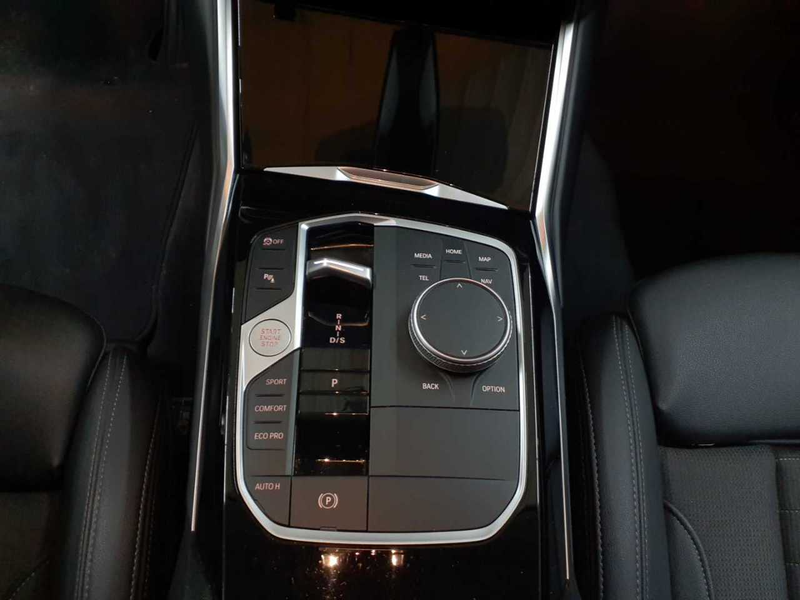 BMW 318 318d Touring Aut. Navi AHK LED SHZ — photo 10