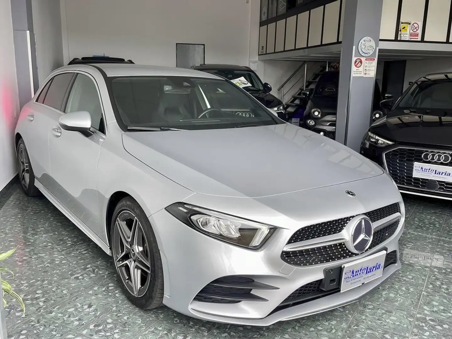 Mercedes-Benz A 200 d Automatic Premium/Amg Plus Argento - 2
