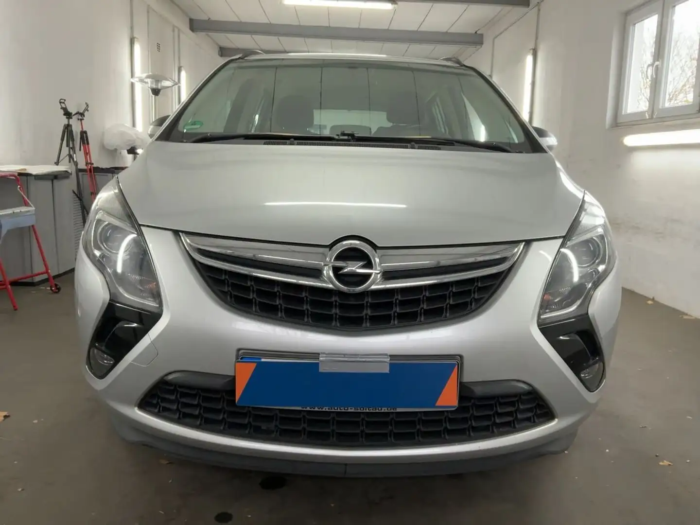 Opel Zafira Tourer Edition Grau - 1