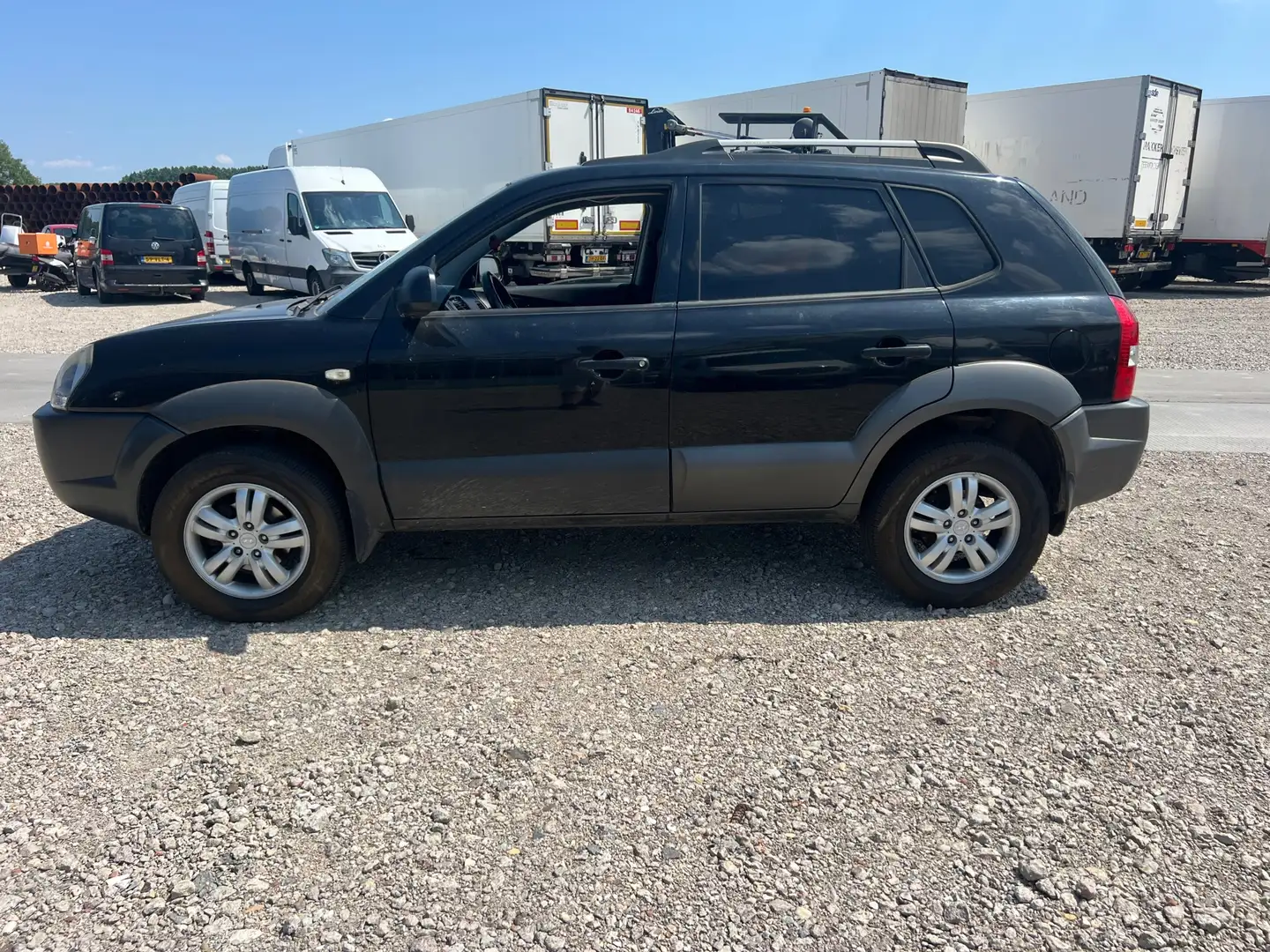Hyundai TUCSON 2007 * 2.0i Active Joy * LMV * AIRCO * ELEC RAMEN Noir - 2
