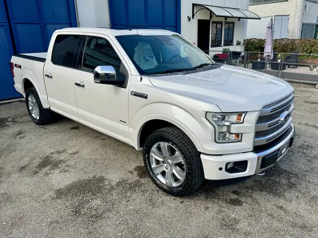Ford F 150 Crew 3.5L v6 Ecoboost PLATINUM
