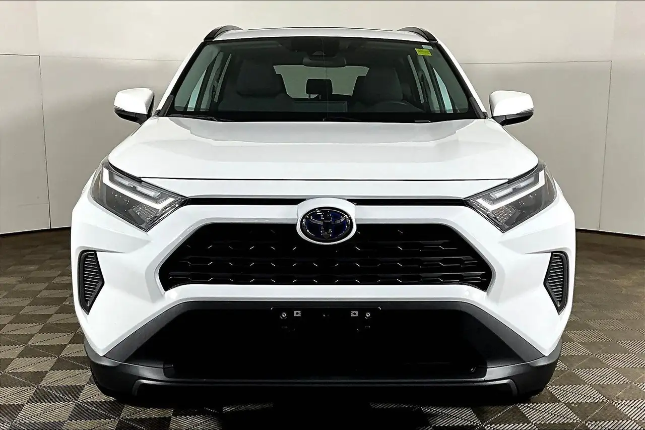 Toyota RAV 4 photo Toyota RAV 4