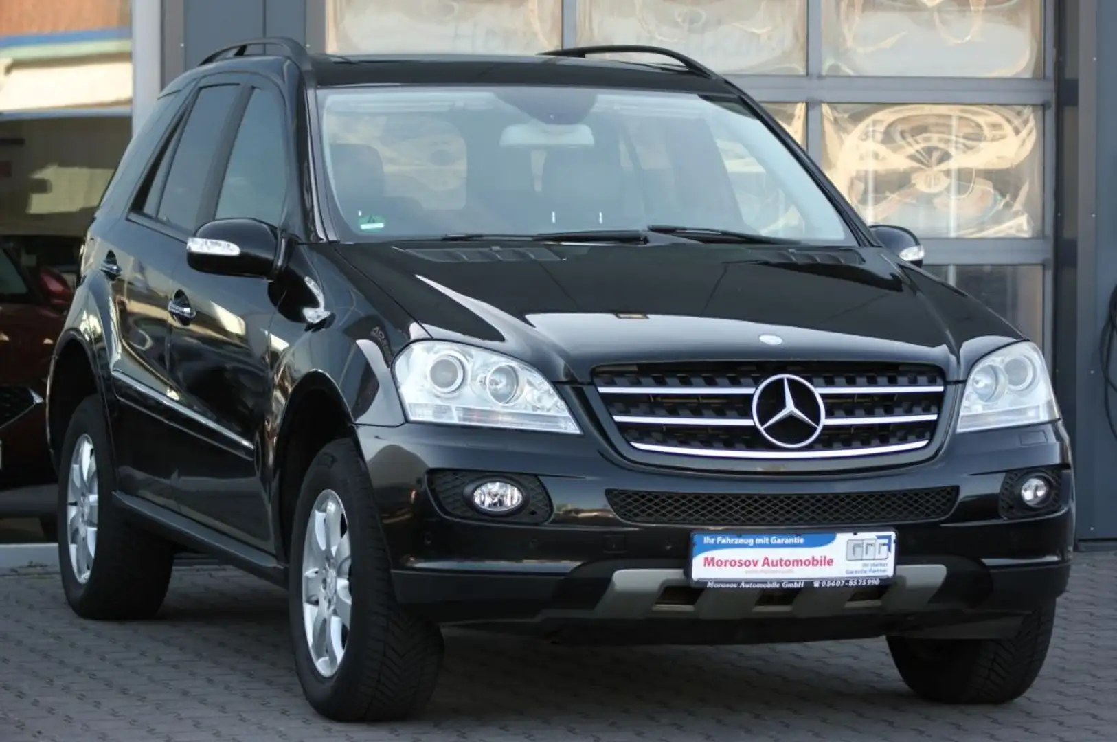 Mercedes-Benz ML 320 CDI 4Matic 7G-TRONIC DPF Negro - 2