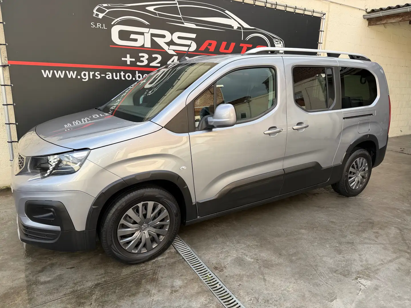 Peugeot Rifter 1.5 BlueHDi LongAllure 1ER PROP./NAVI/GA1AN Gris - 2
