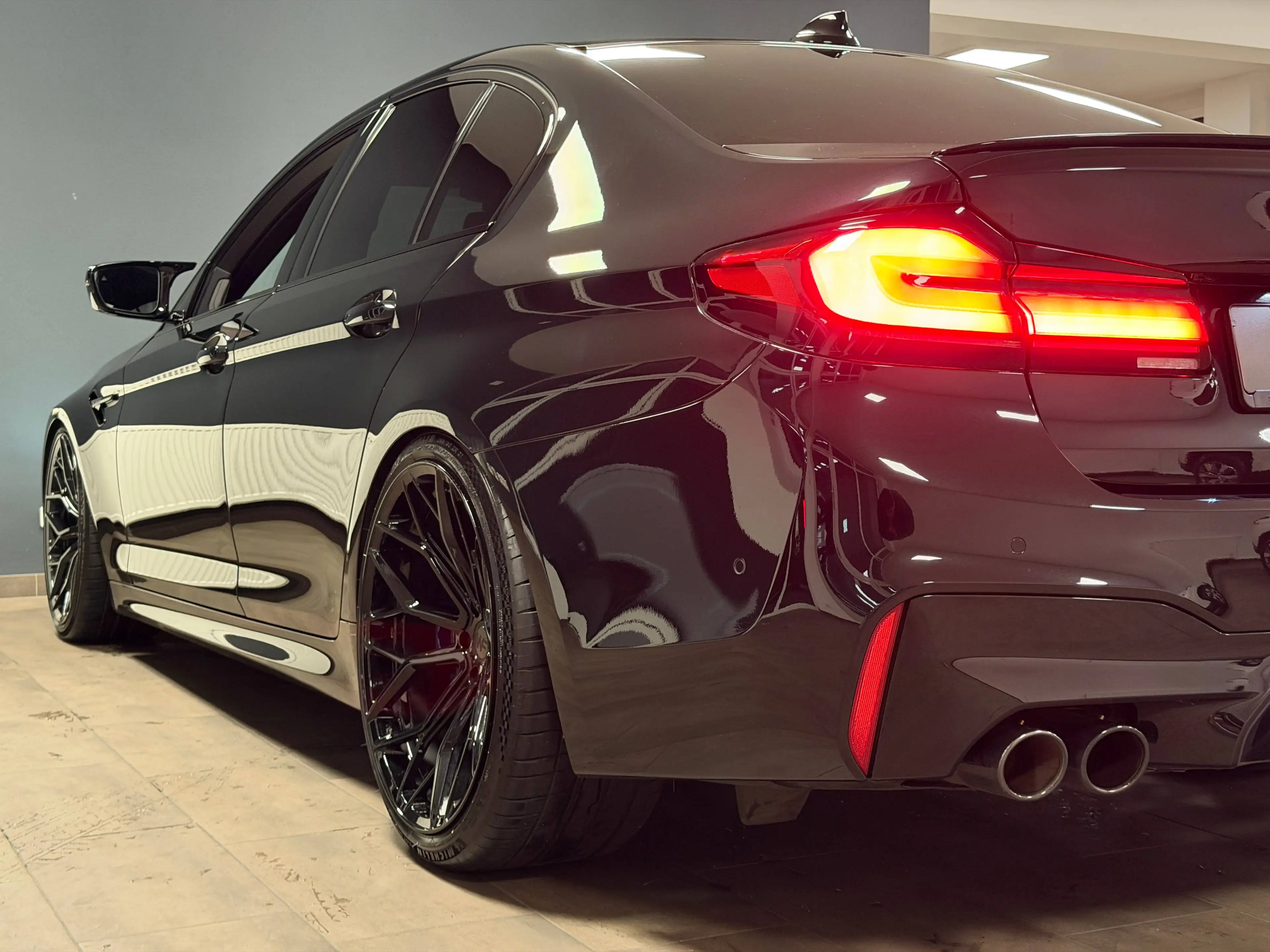 BMW M5 F90 4.4 V8 CARBON/NAPPA/HUD/360°/ACC/MEMORY/H&K — photo 10