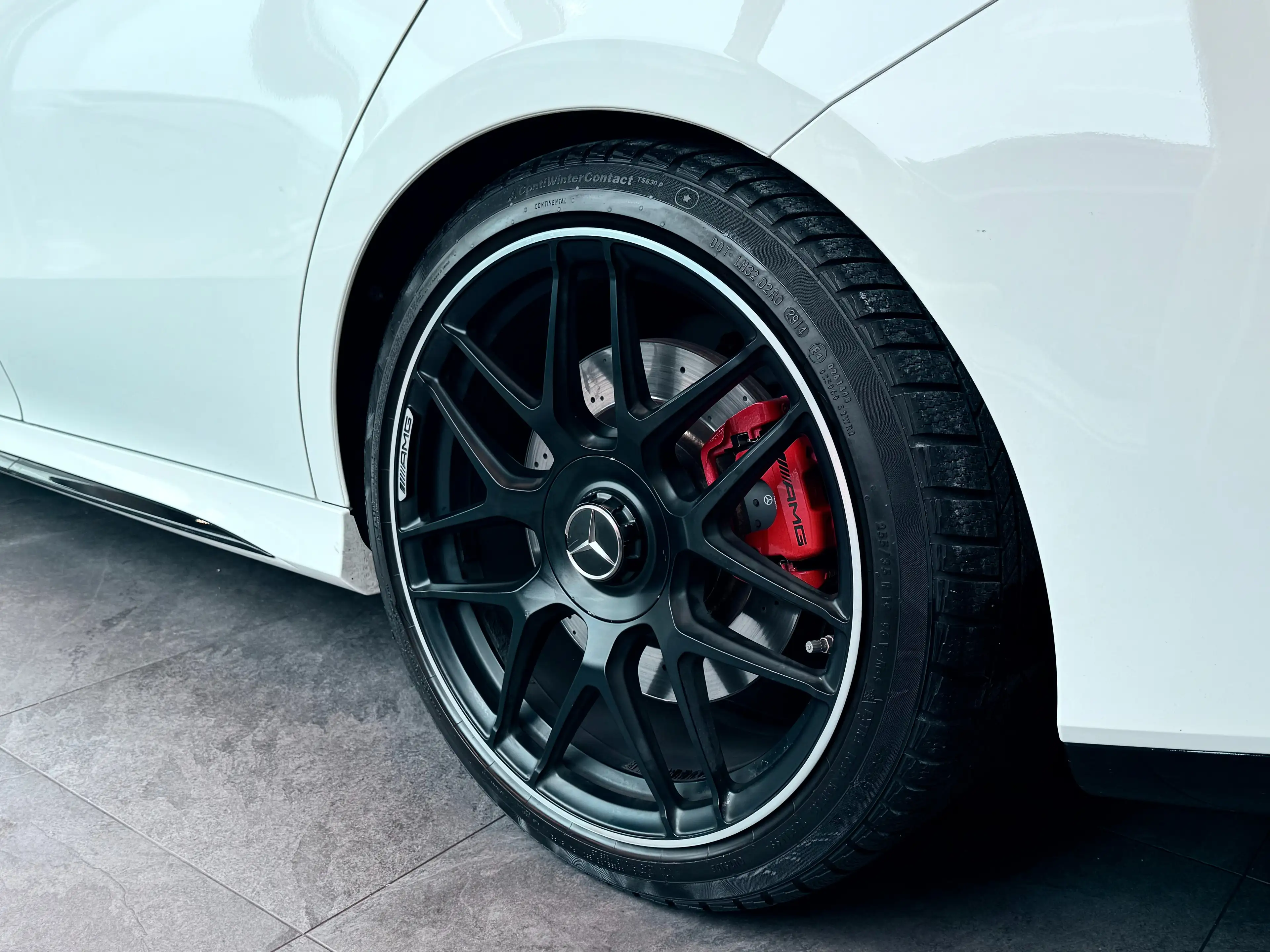 Mercedes-Benz CLA 45 AMG S 4Matic*AMG-Performance*Eventuri*Pano*Mega-VOLL* — photo 7