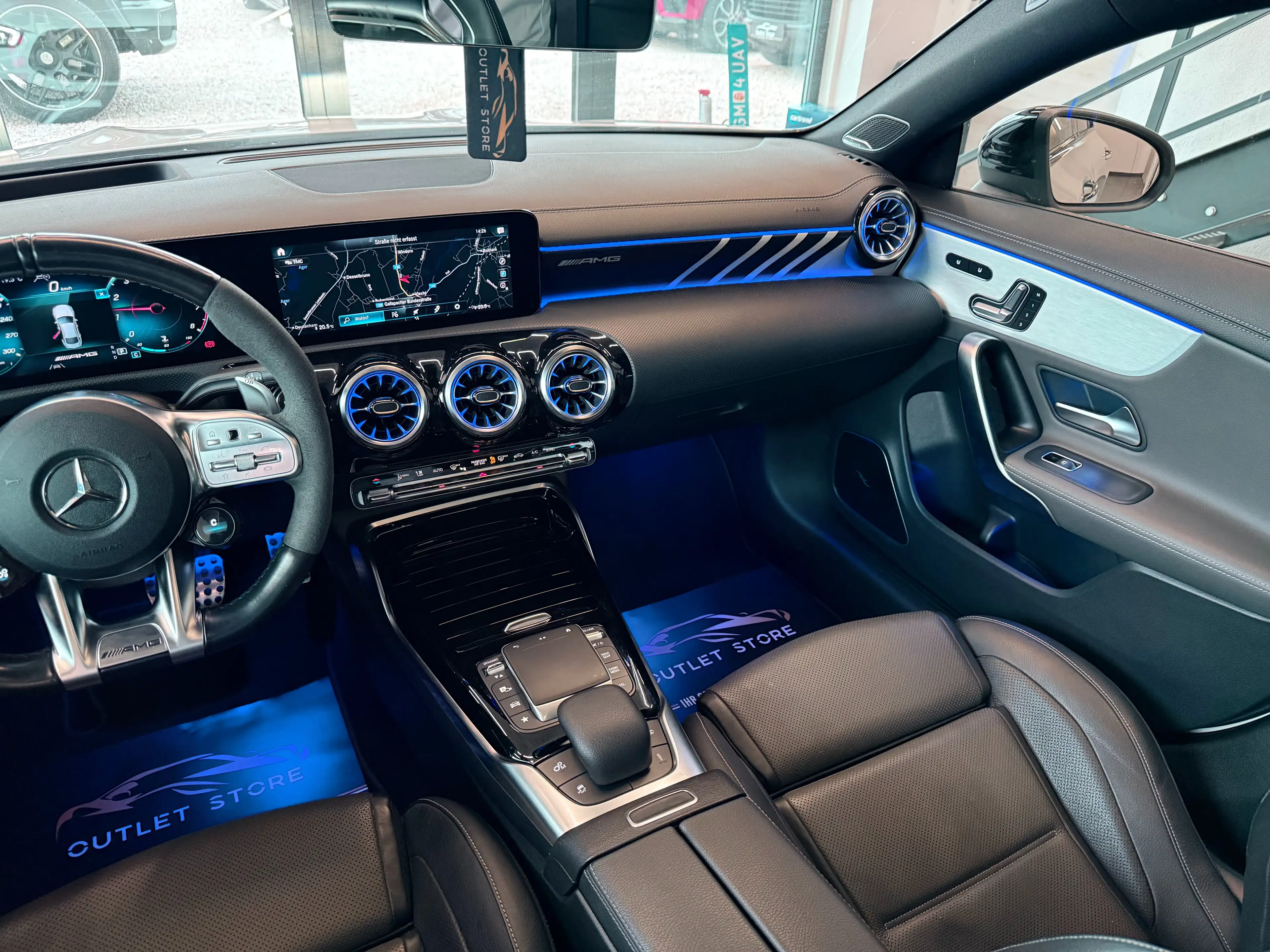 Mercedes-Benz CLA 45 AMG S 4Matic*AMG-Performance*Eventuri*Pano*Mega-VOLL* — photo 15
