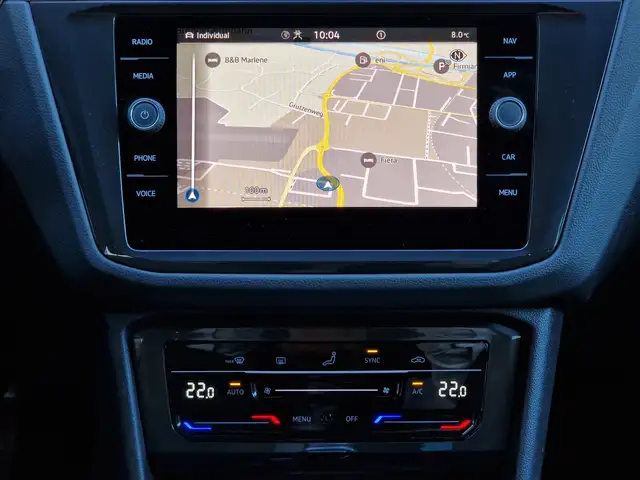 Volkswagen Tiguan view 11