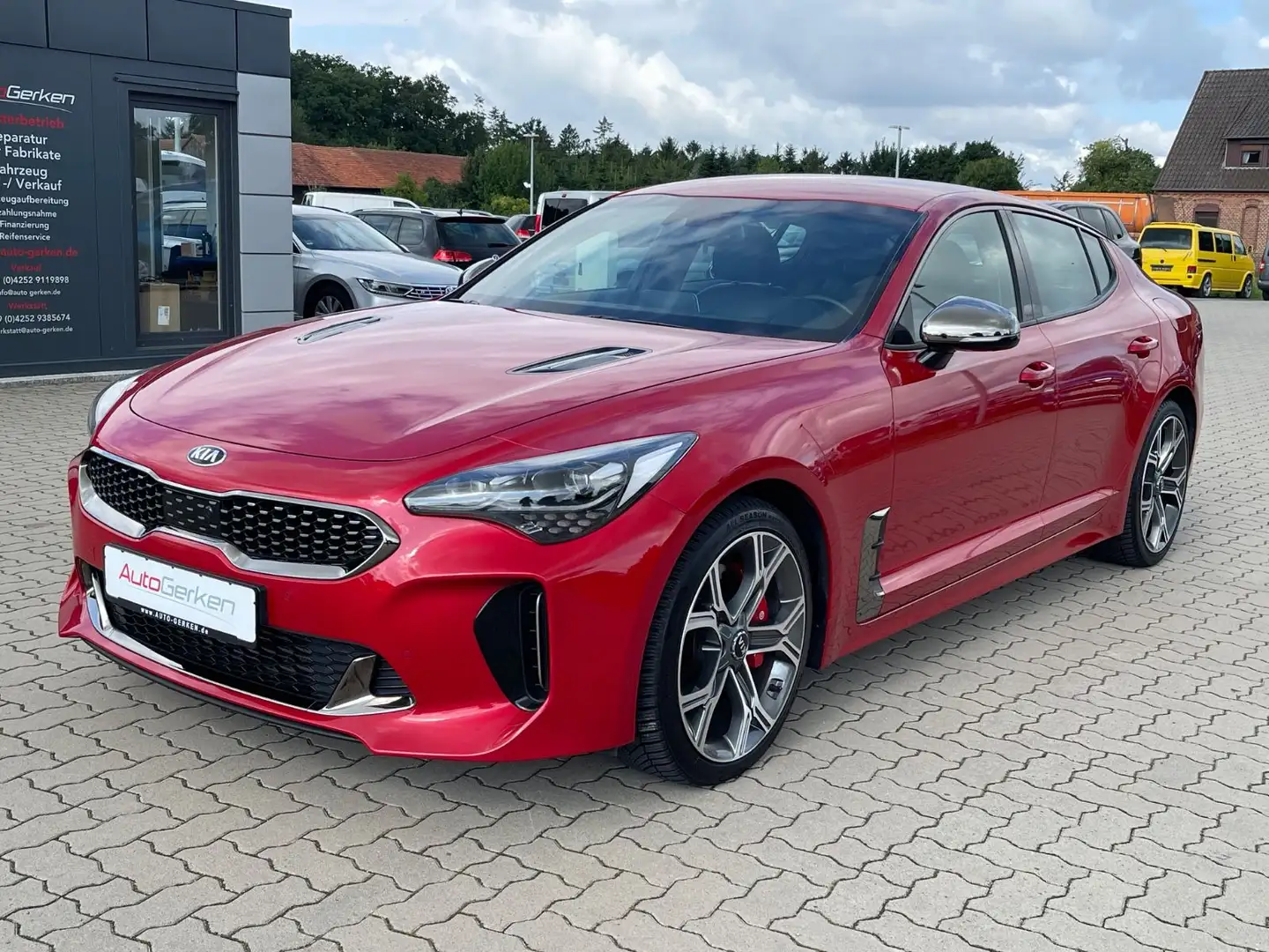 Kia Stinger 3.3 V6 TGDI GT 4WD BI-LED Scheckheft 2HD Rot - 2