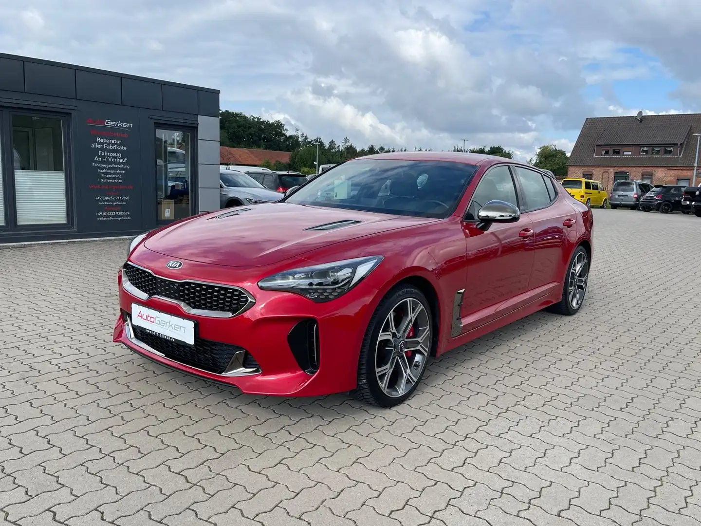 Kia Stinger 3.3 V6 TGDI GT 4WD BI-LED Scheckheft 2HD Rot - 1