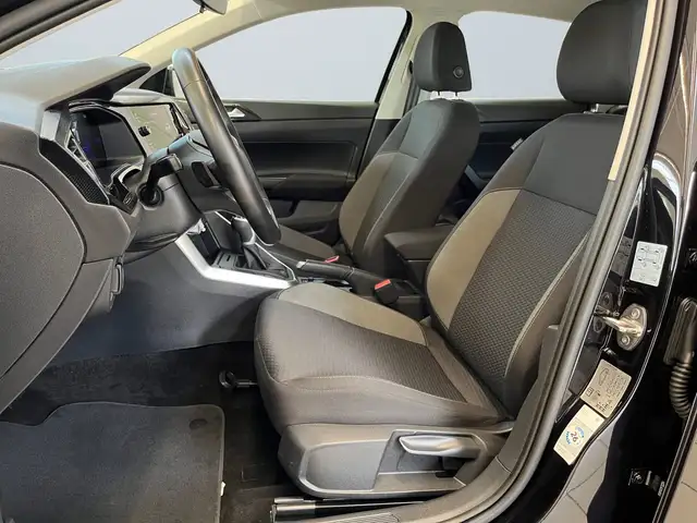 Volkswagen Polo view 7