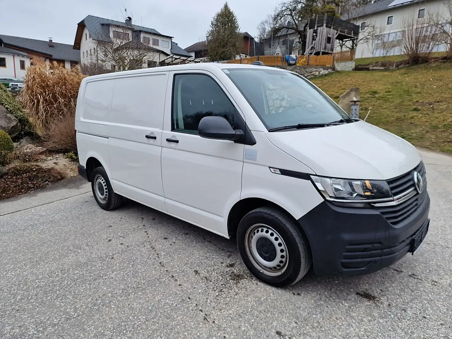 Volkswagen T6.1 Kastenwagen Plus KR 2,0 TDI 4Motion DSG Te... Blanc - 1