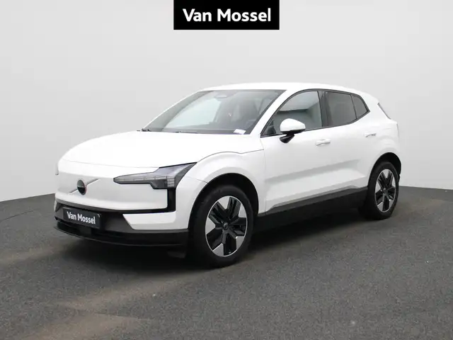 Volvo EX30 Standard Range Core SOH 98% |