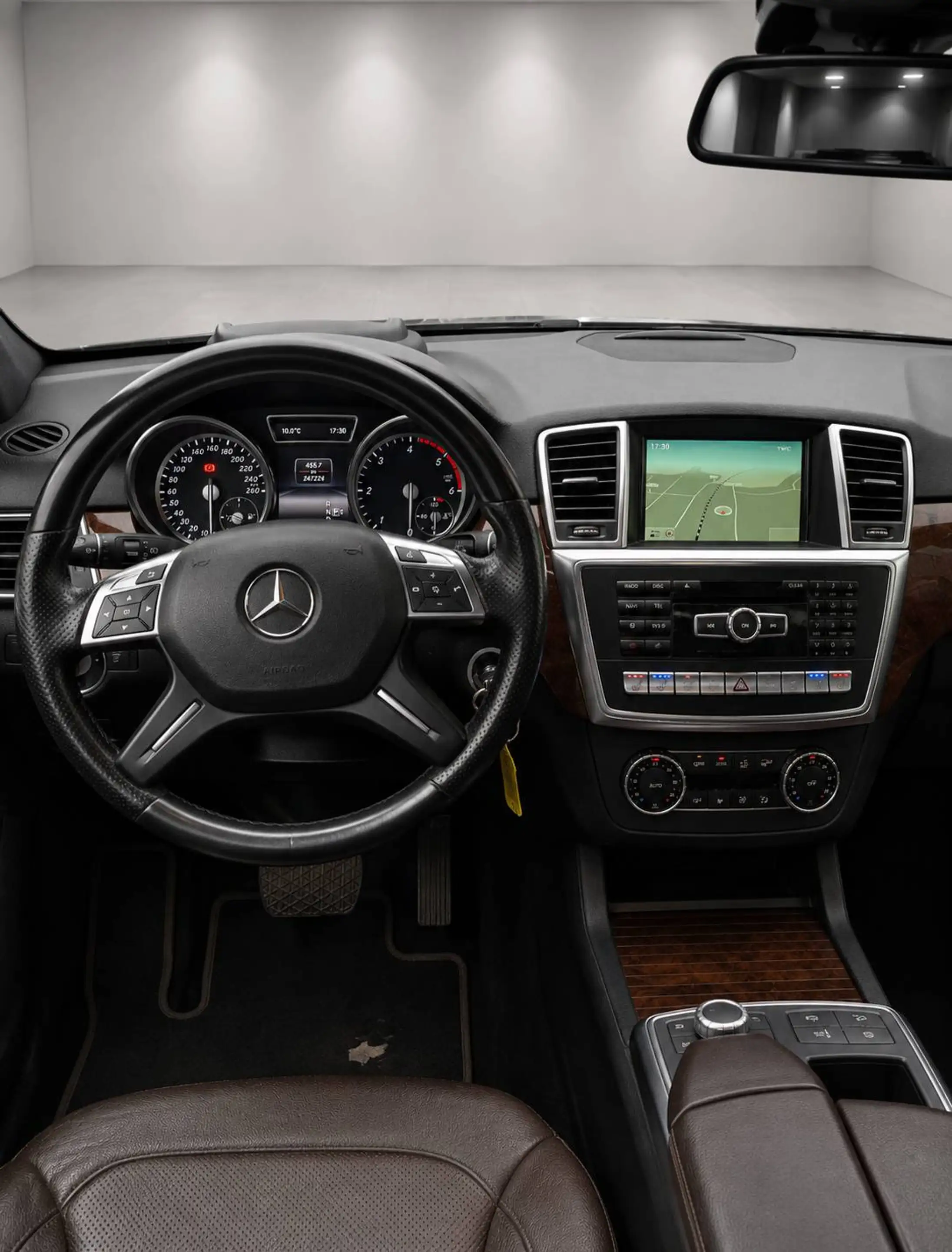 Mercedes-Benz ML 350 ML 350 CDI AMG BlueTec Softclose 360 Nachtischt — photo 12