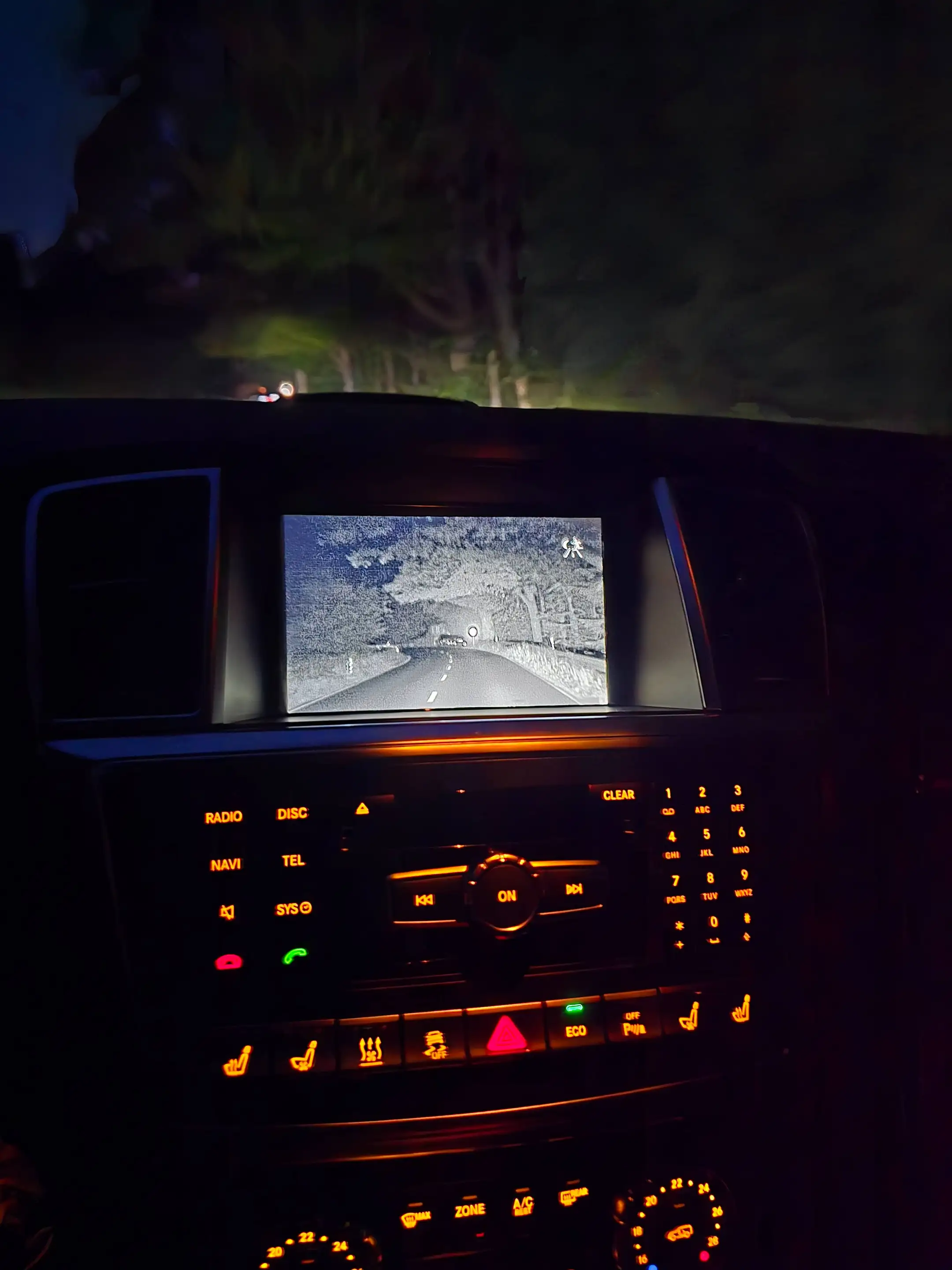 Mercedes-Benz ML 350 ML 350 CDI AMG BlueTec Softclose 360 Nachtischt — photo 14