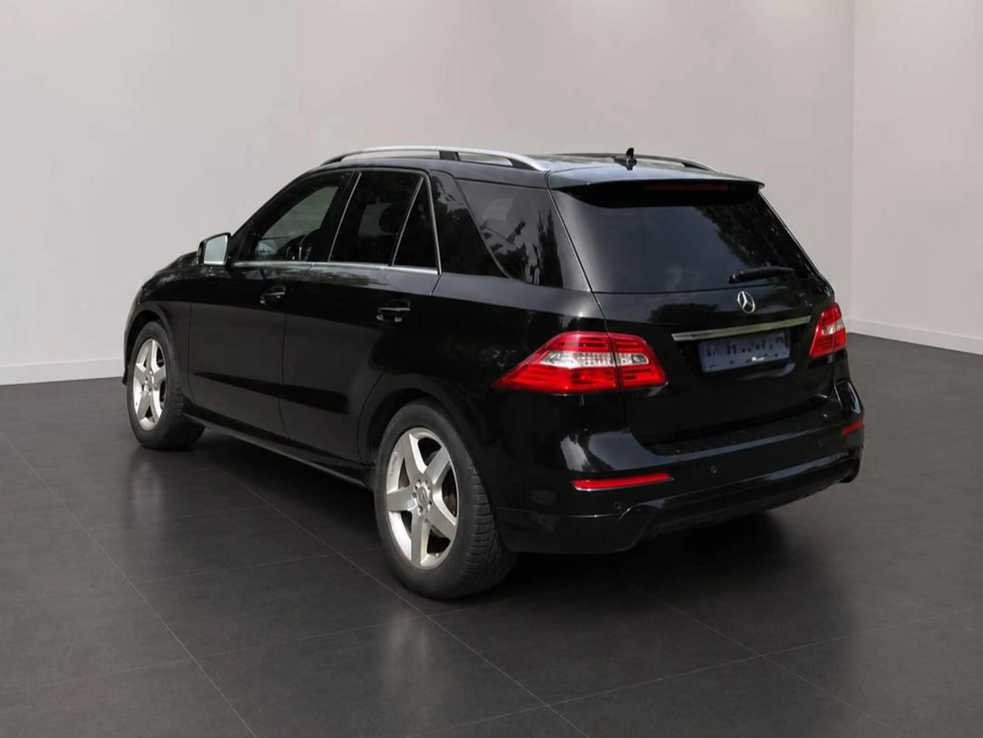 Mercedes-Benz ML 350 ML 350 CDI AMG BlueTec Softclose 360 Nachtischt — photo 6