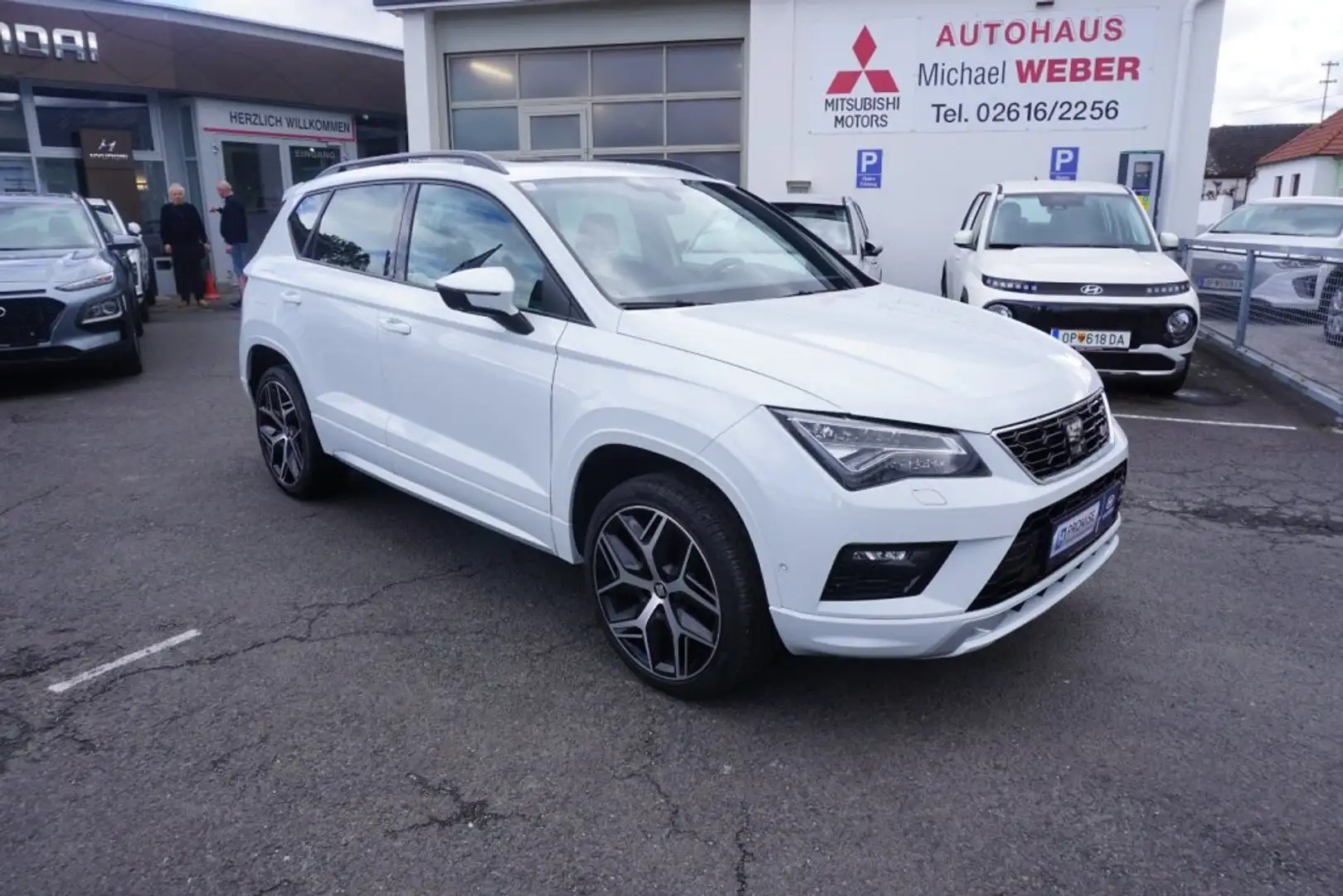 SEAT Ateca 1,4 FR ACT TSI Weiß - 2